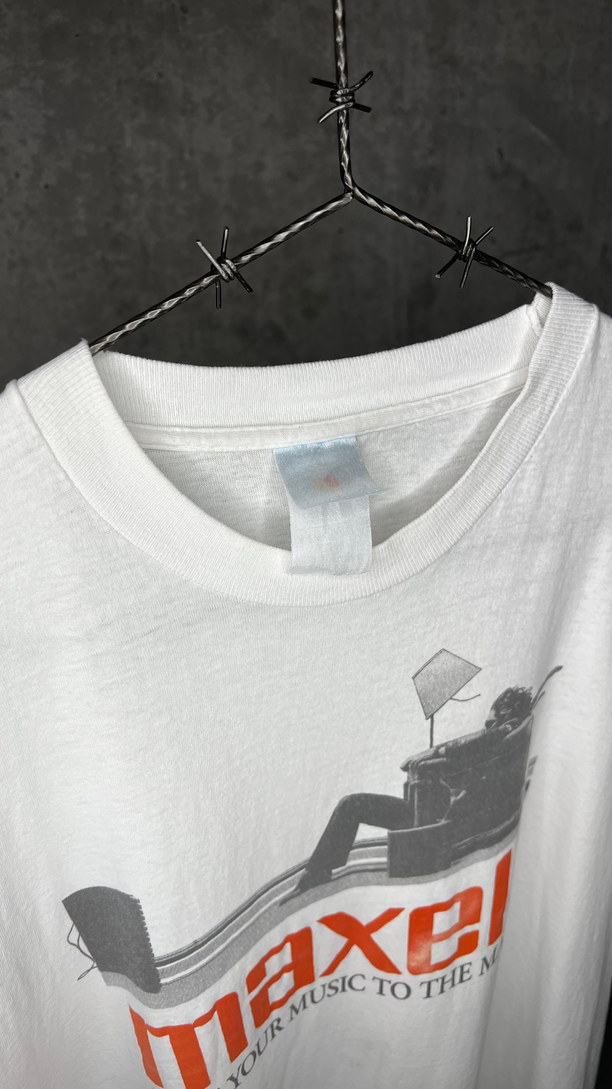 MAXELL AUDIO TEE | TAKE YOUR MUSIC TO THE MAX