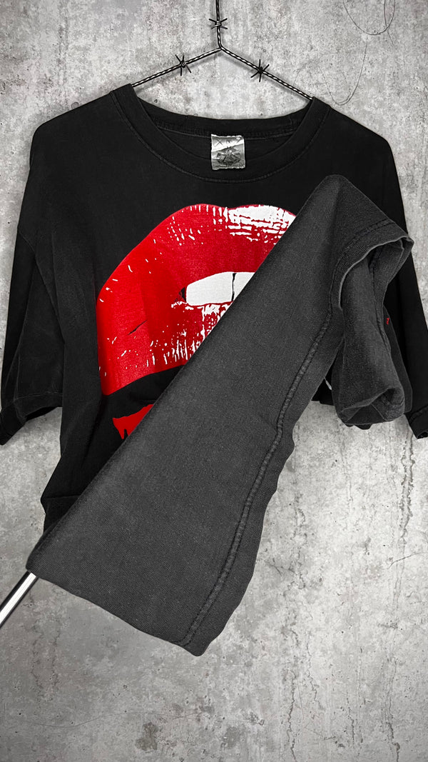 ROCKY HORROR LIP BITER MOSQUITOHEAD TEE | ENTER AT YOUR OWN RISK