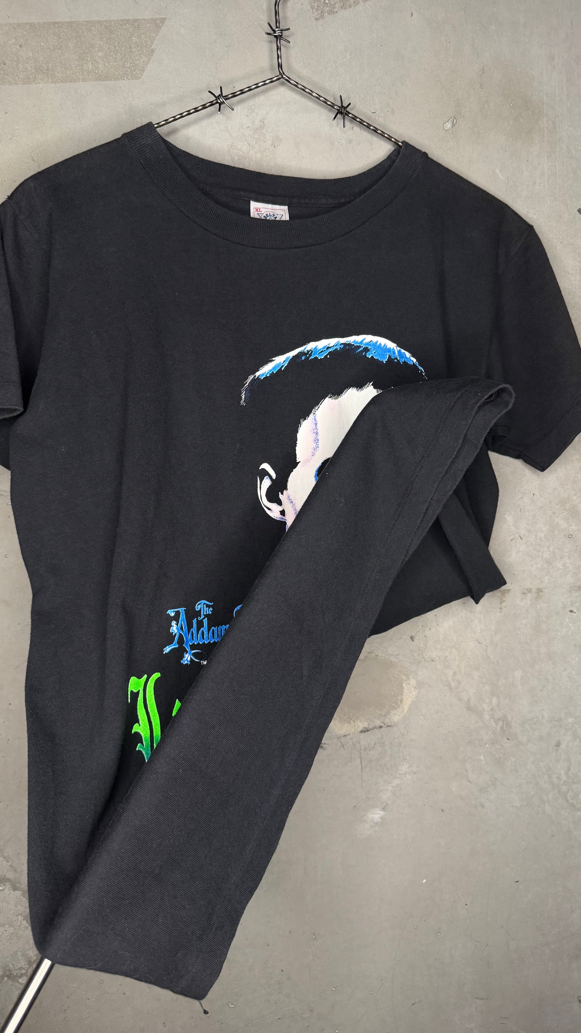 THE ADDAMS FAMILY LURCH SOLO MOVIE TEE