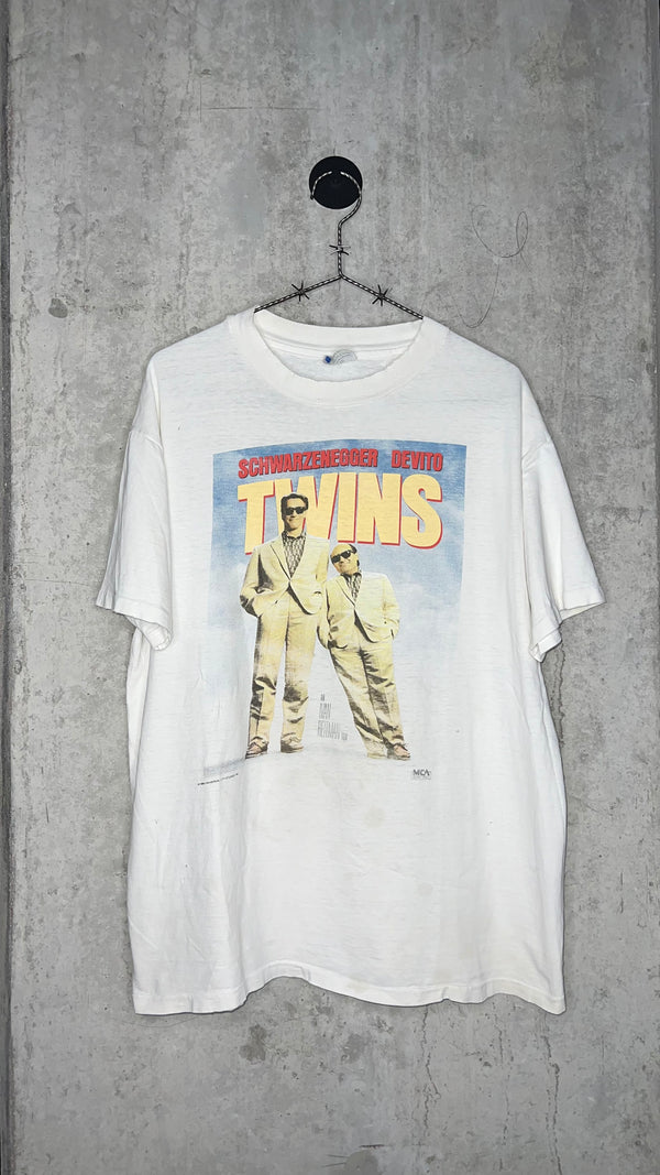 TWINS MOVIE TEE | ARNOLD SCHWARZENEGGER & DANNY DEVITO GRAIL