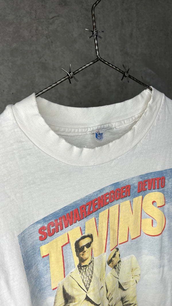 TWINS MOVIE TEE | ARNOLD SCHWARZENEGGER & DANNY DEVITO GRAIL