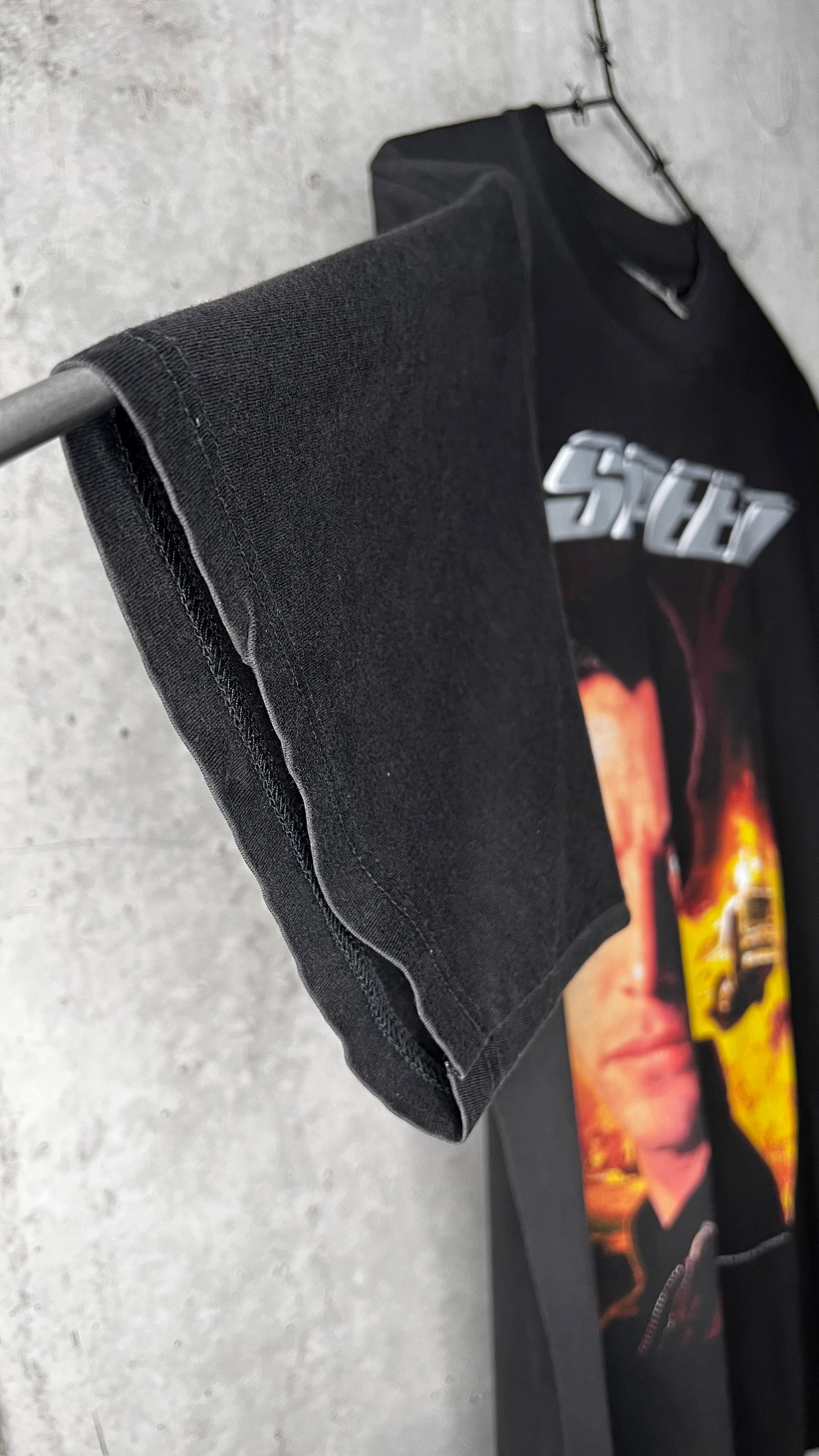 SPEED MOVIE TEE | BIG FACE KEANU REEVES