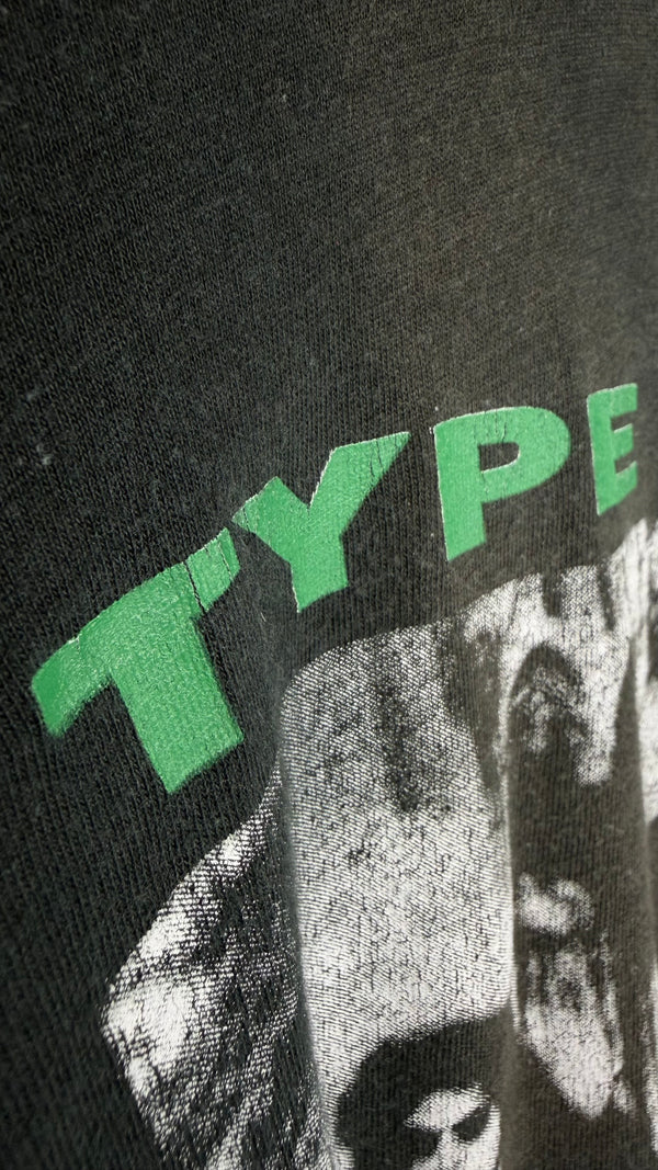 TYPE O NEGATIVE ‘BEG TO SERVE’ LONG SLEEVE | BLOODY KISSES ERA