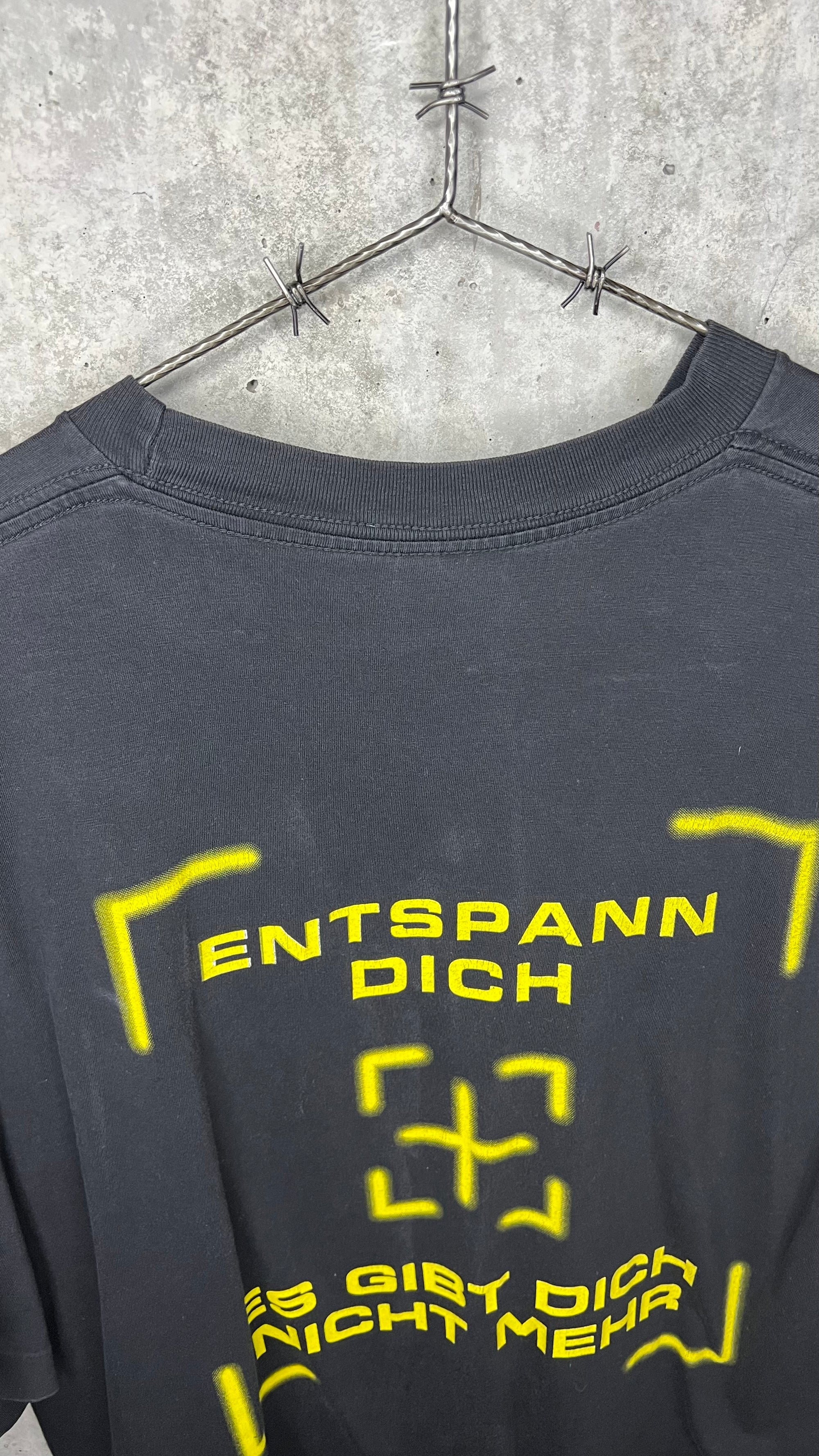 ERASER RARE GERMAN MOVIE PROMO TEE | ARNOLD SCHWARZENEGGER