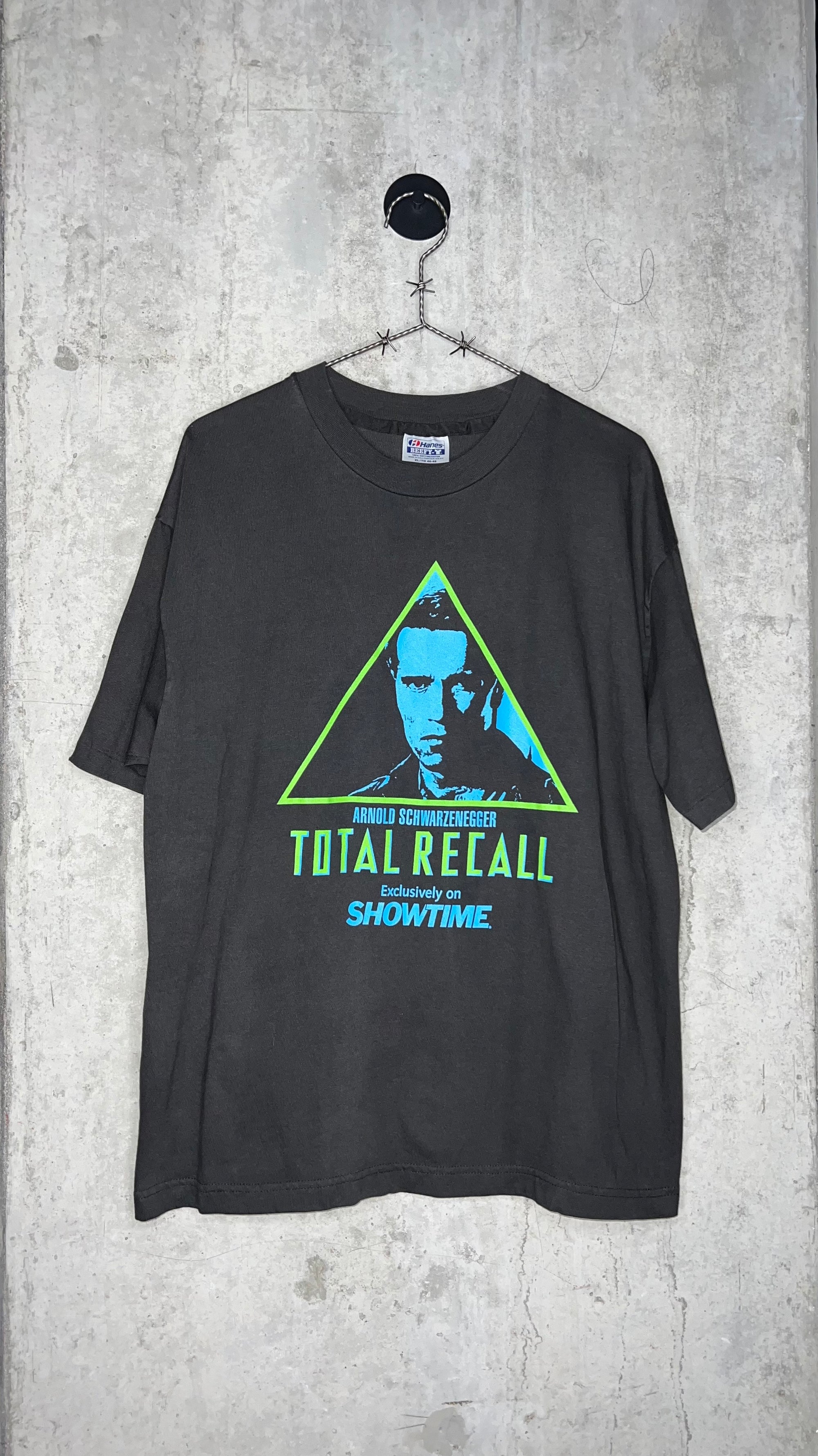 TOTAL RECALL SHOWTIME PROMO TEE | ARNOLD SCHWARZENEGGER | SHOWTIME BACK HIT