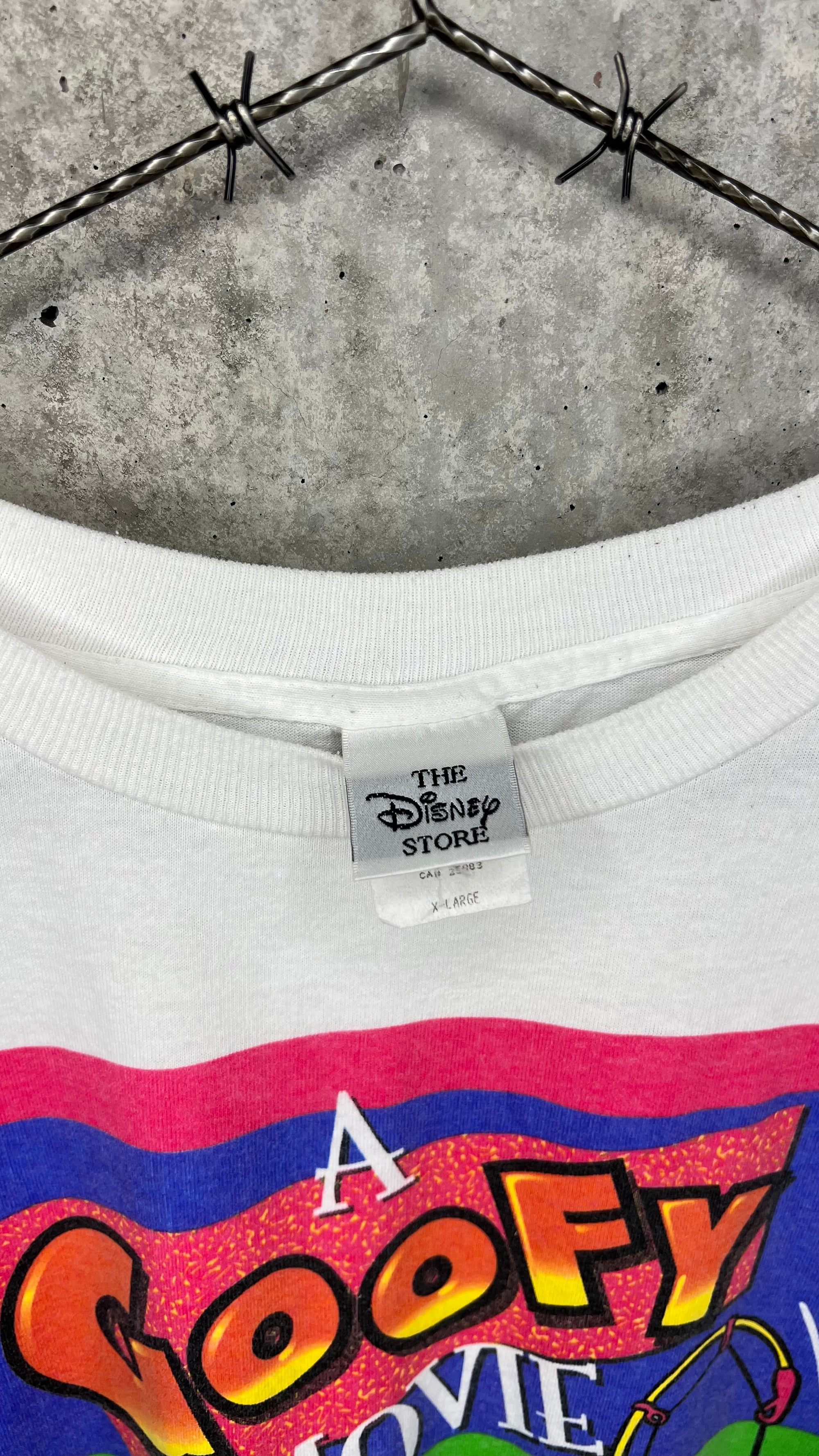 A GOOFY MOVIE TEE GRAIL