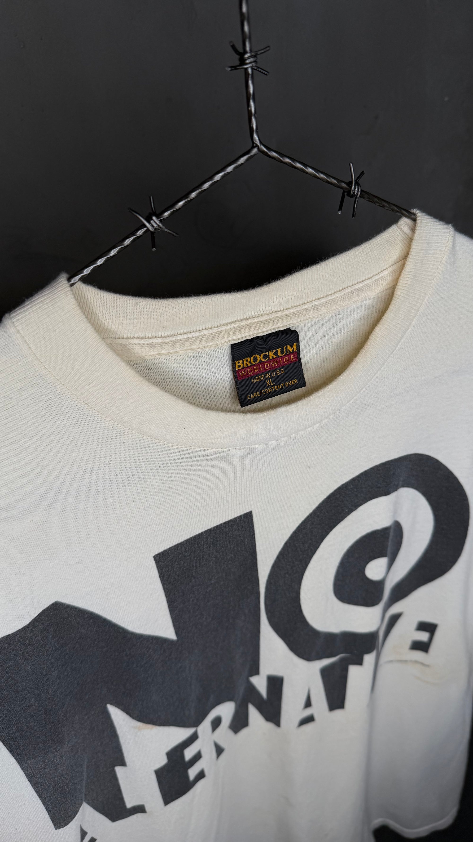 NO ALTERNATIVE 93’ GRUNGE & ALTERNATIVE COMPILATION ALBUM PROMO TEE | NIRVANA • SONIC YOUTH • SMASHING PUMPKINS • SOUNDGARDEN • RHCP • PAVEMENT & MORE
