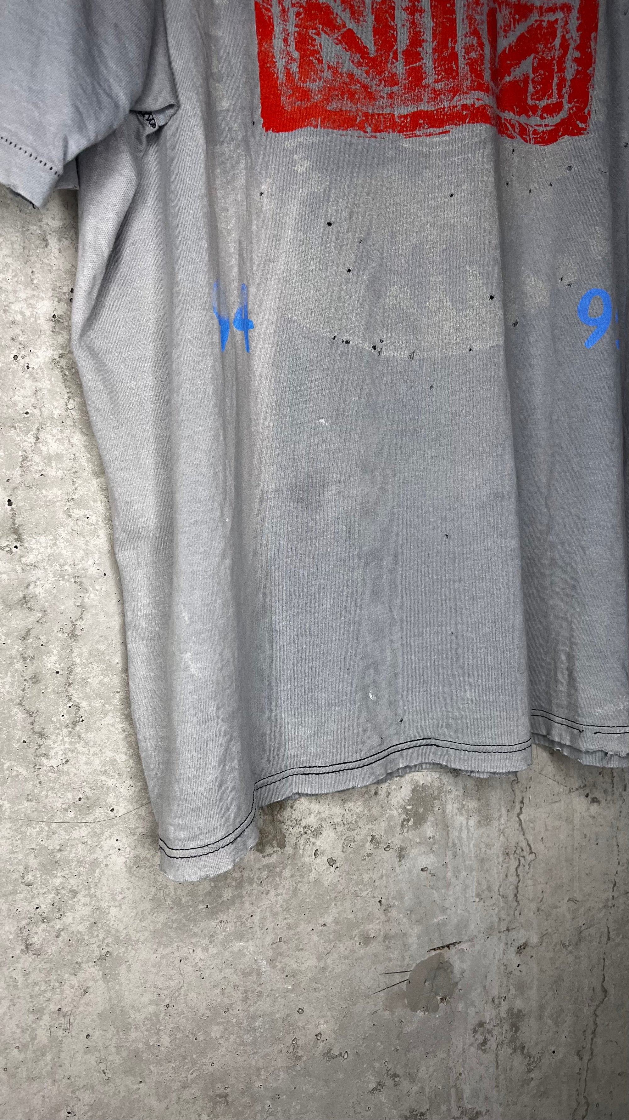 NINE INCH NAILS THE DOWNWARD SPIRAL WORLD TOUR 94’-95’ PARKING LOT TEE | RARE SPIRAL BACK HIT VARIANT | THRASHED FADER