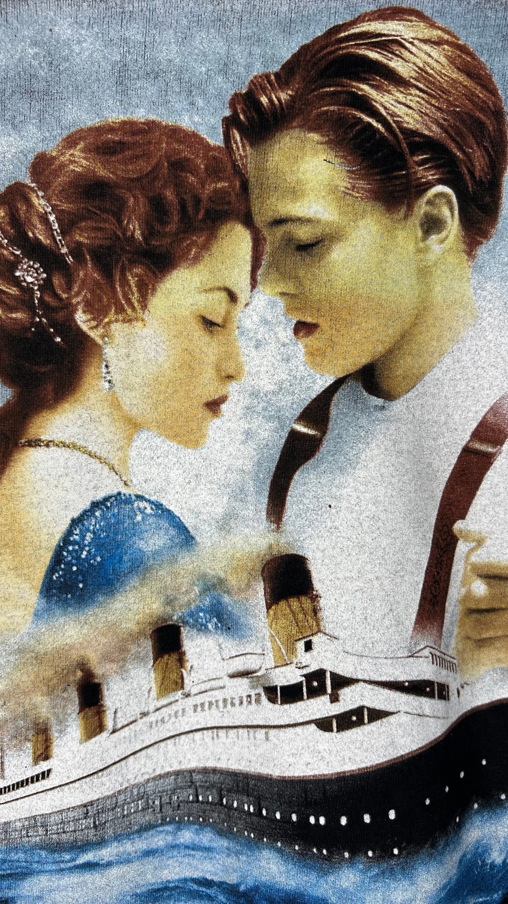 TITANIC MOVIE POSTER PROMO TEE | LEONARDO DICAPRIO & KATE WINSLET