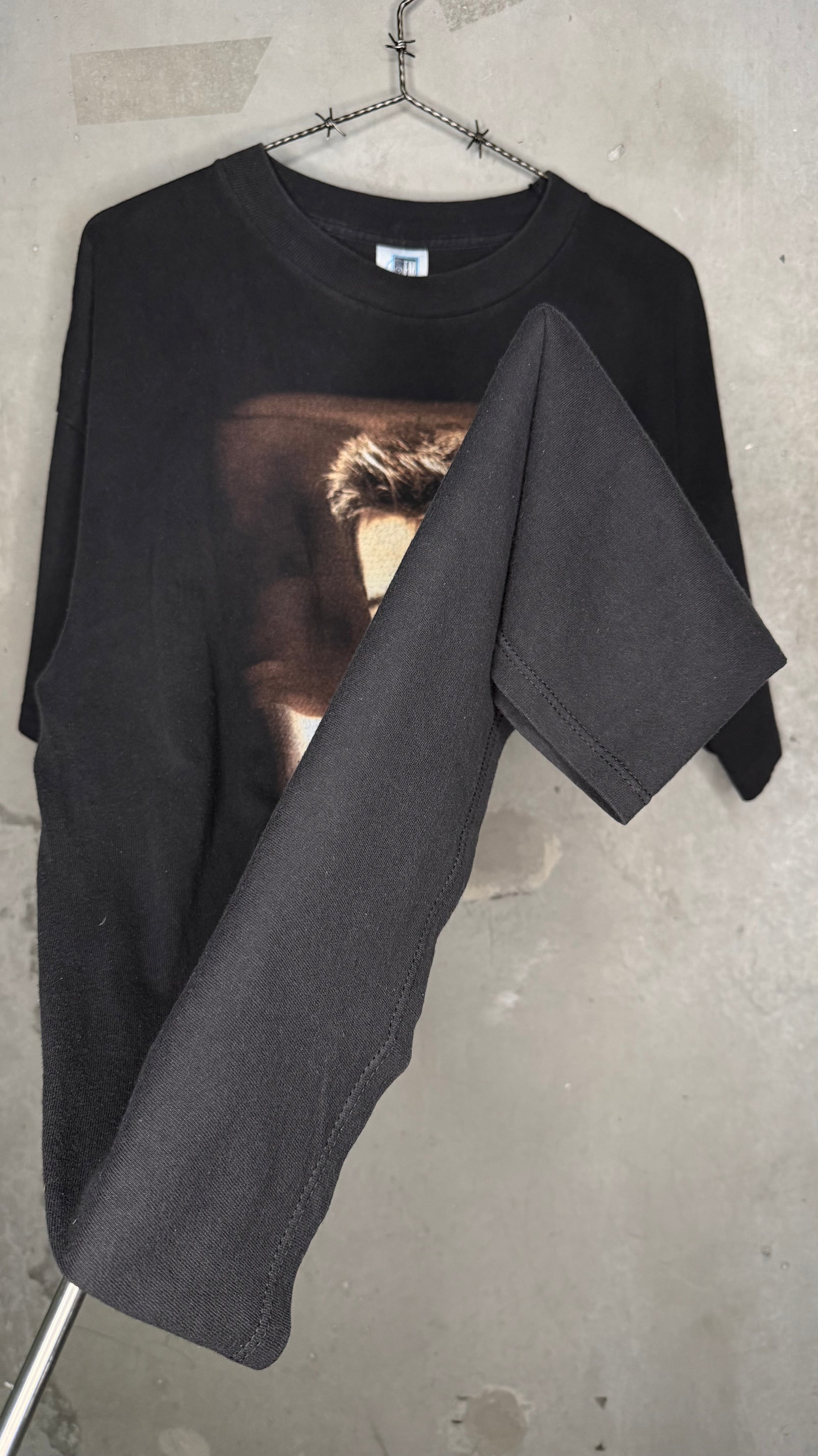 SEVEN MOVIE PROMO TEE | BRAD PITT | DAVID FINCHER | ‘7 DEADLY SINS’ BACK HIT