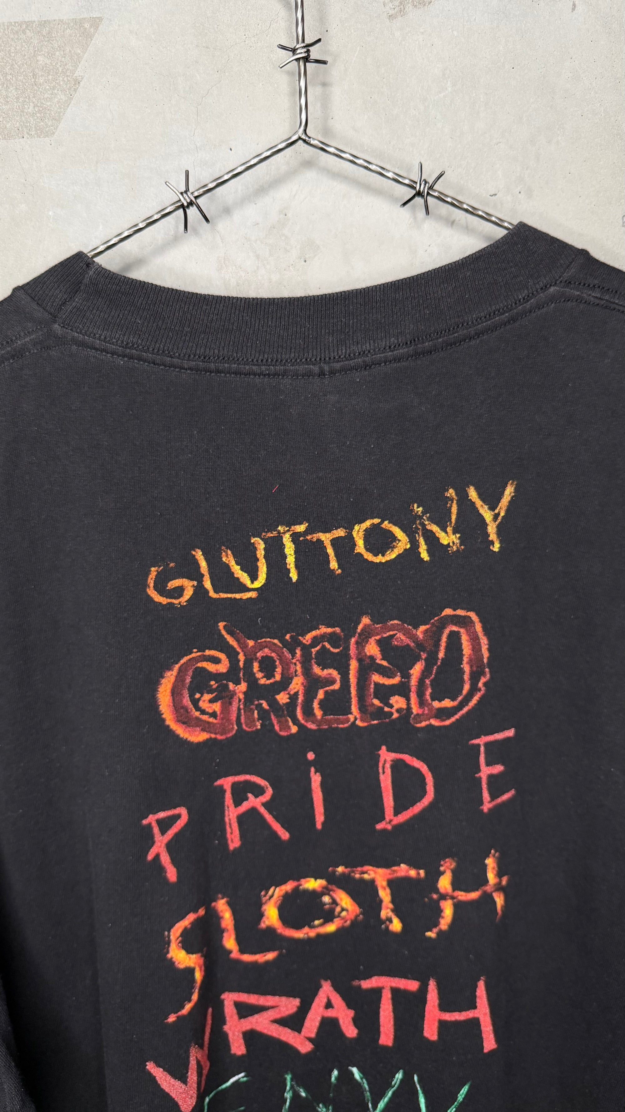 SEVEN MOVIE PROMO TEE | BRAD PITT | DAVID FINCHER | ‘7 DEADLY SINS’ BACK HIT