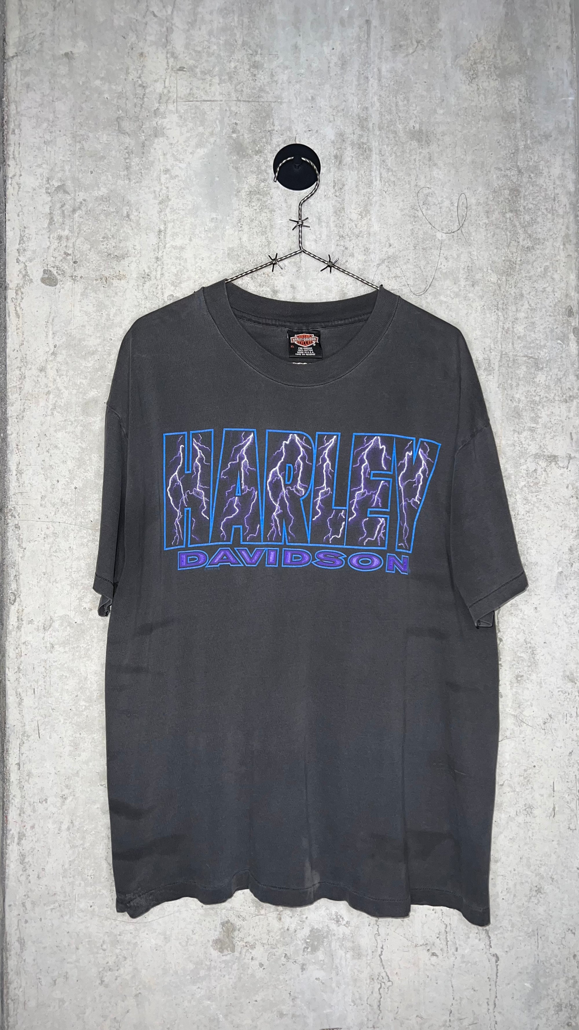 HARLEY DAVIDSON BLUE & PURPLE LIGHTNING TEE | GLENDALE AZ BACK HIT