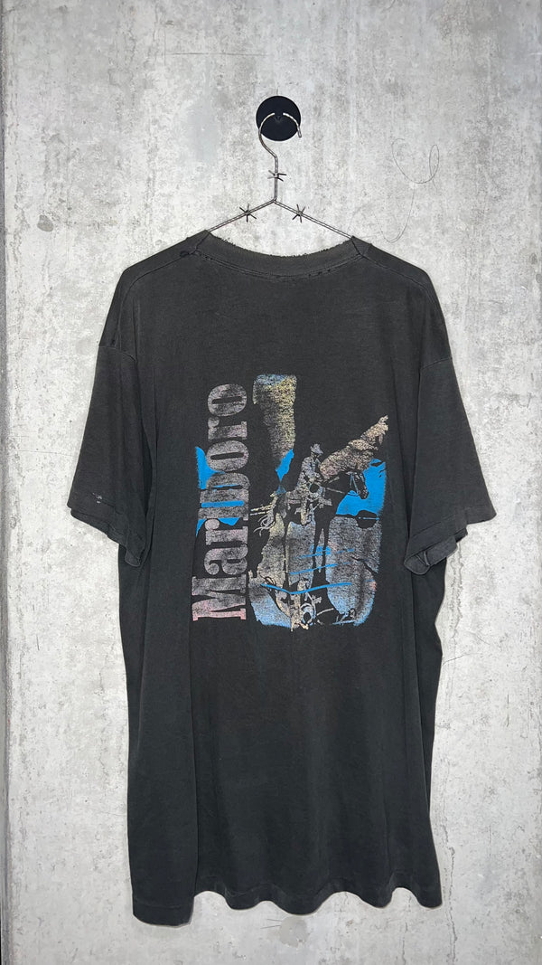 MARLBORO CIGARETTES WILD WEST POCKET TEE | COWBOY ON HORSE BACK HIT