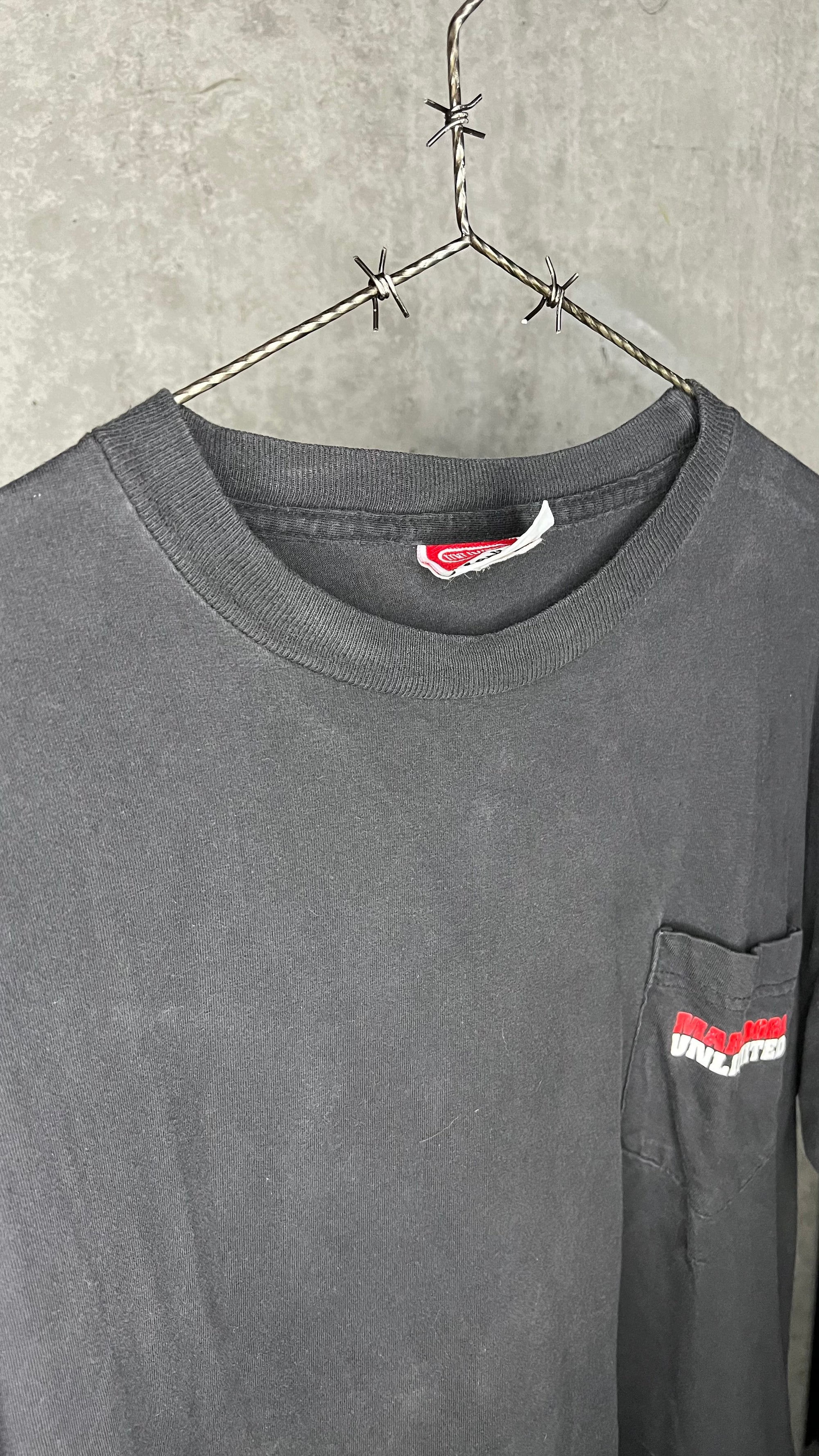 MARLBORO UNLIMITED | LIZARD POCKET TEE