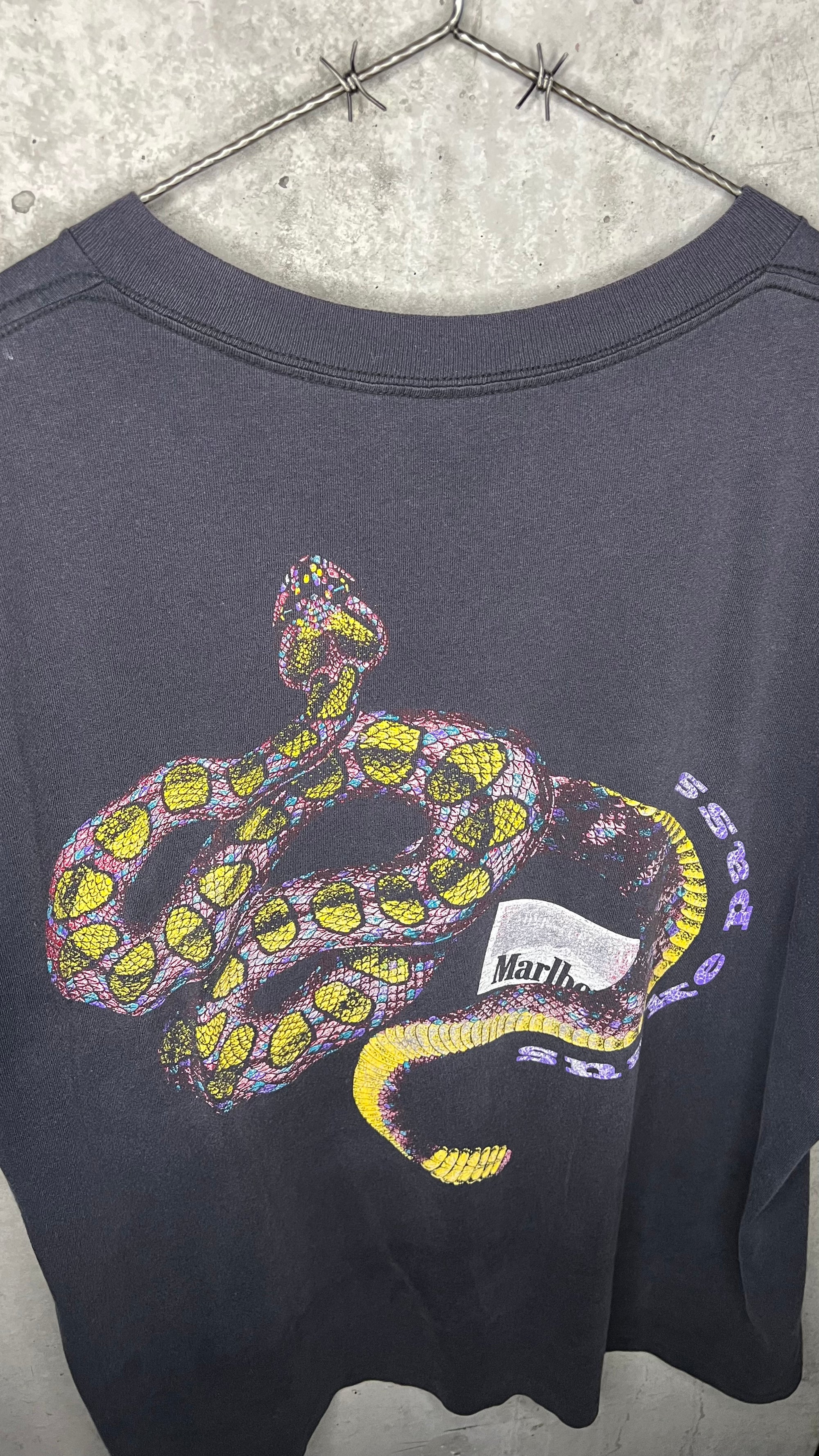 MARLBORO CIGARETTES ADVENTURE TEAM RATTLESNAKE POCKET TEE | SNAKE PASS