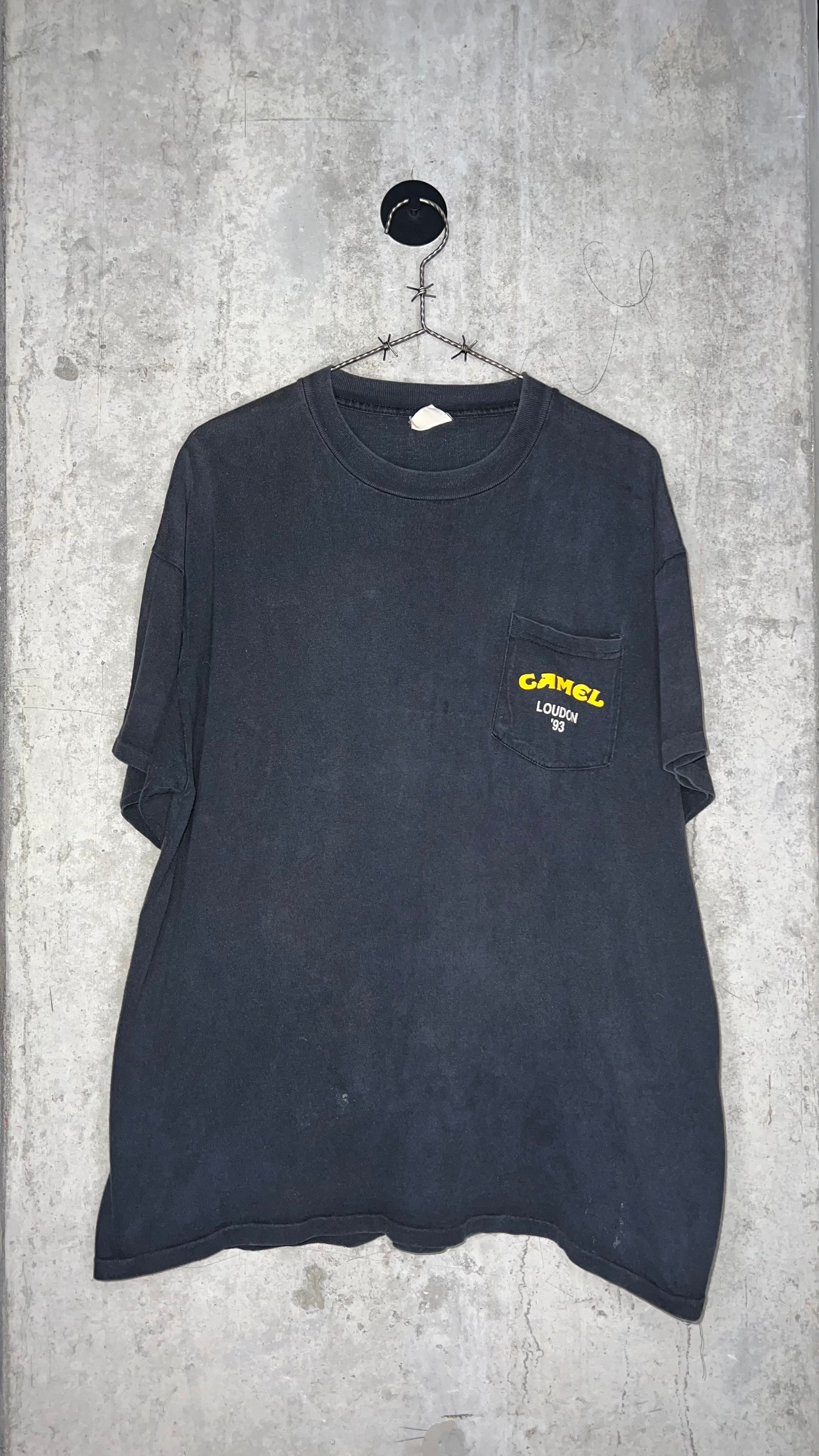 CAMEL CIGARETTES “LOUDON 93” POCKET TEE | BIKER CAMELS BACK HIT