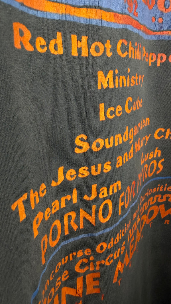 RED HOT CHILI PEPPERS ‘BLOOD SUGAR, SEX MAGIK’ LOLLAPALOOZA 92’ BOOTLEG TEE | JAMC, SOUNDGARDEN, PEARL JAM, LUSH, MINISTRY & MORE
