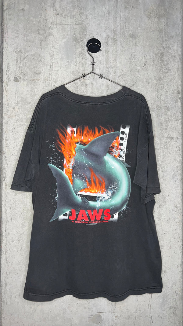 JAWS BREAKTHROUGH TEE | UNIVERSAL STUDIOS