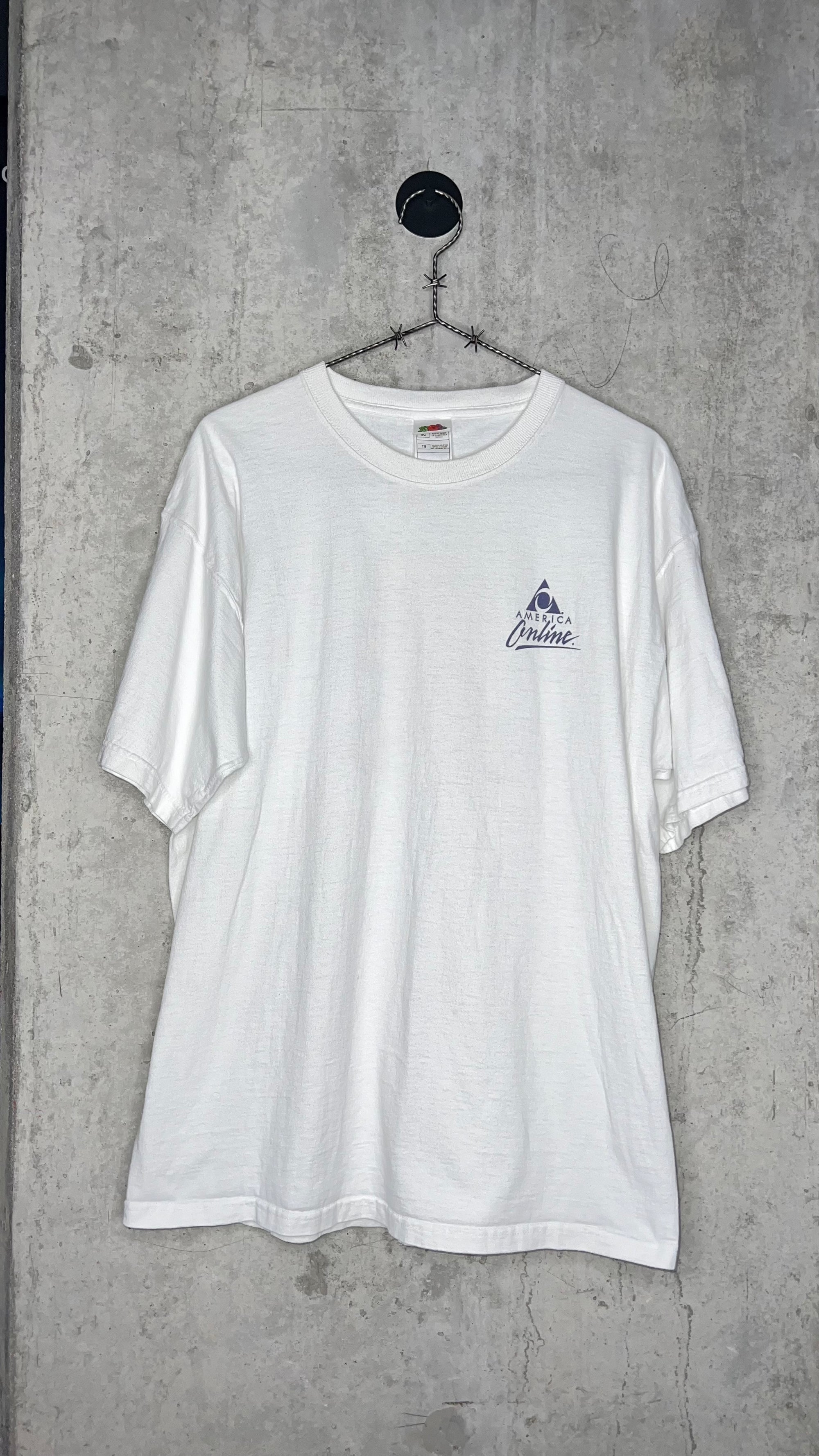 AOL INSTANT MESSENGER TEE | AMERICA ONLINE FRONT HIT | AIM RUNNING MAN BACK HIT