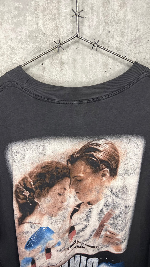 LEONARDO DICAPRIO RAP TEE | TITANIC BACK HIT