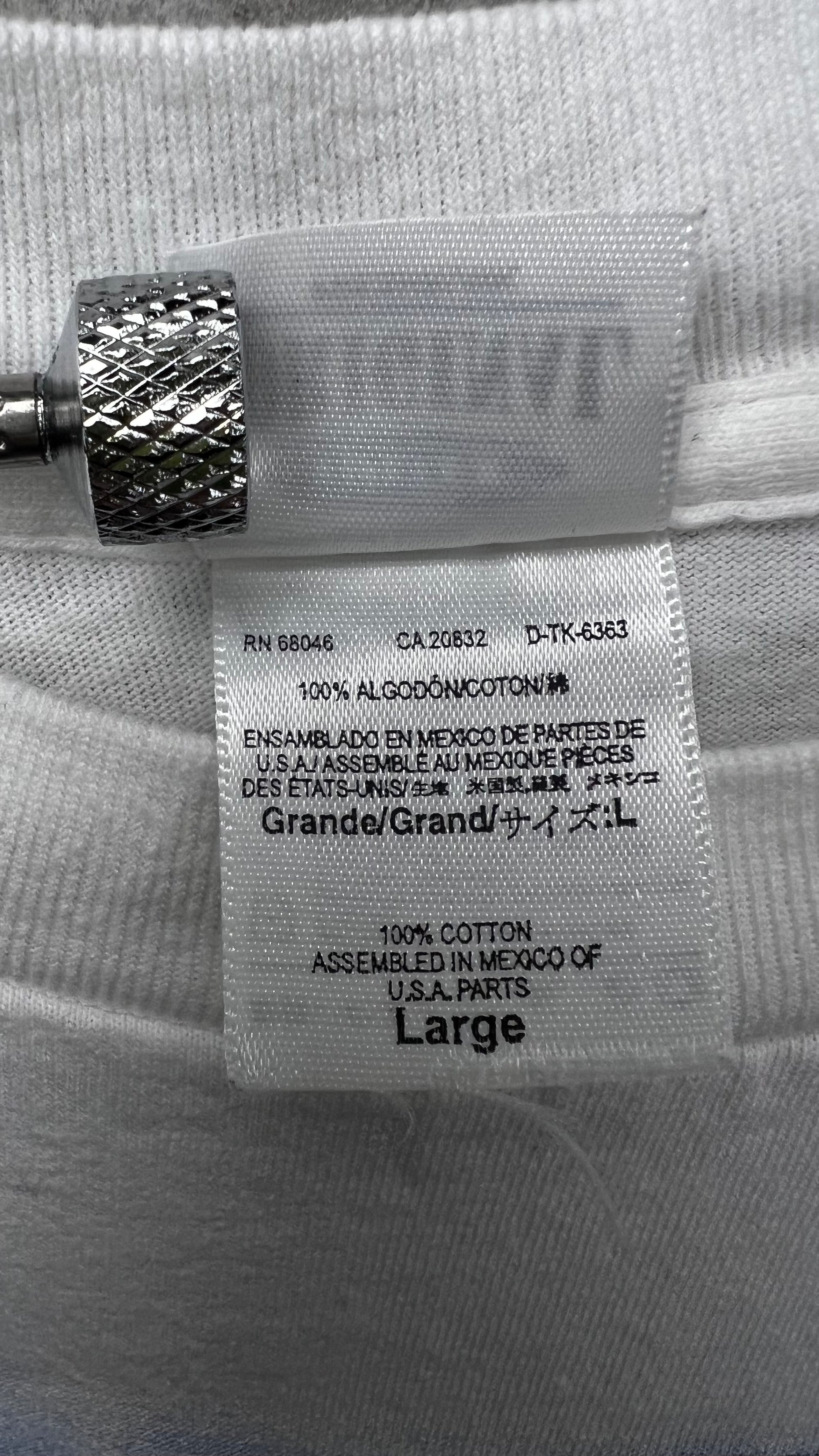 THE WORLD IS NOT ENOUGH MOVIE TEE | JAMES BOND | PIERCE BROSNAN