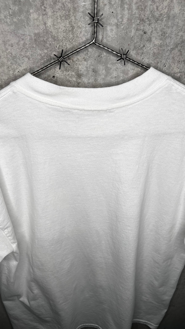 THE WORLD IS NOT ENOUGH MOVIE TEE | JAMES BOND | PIERCE BROSNAN