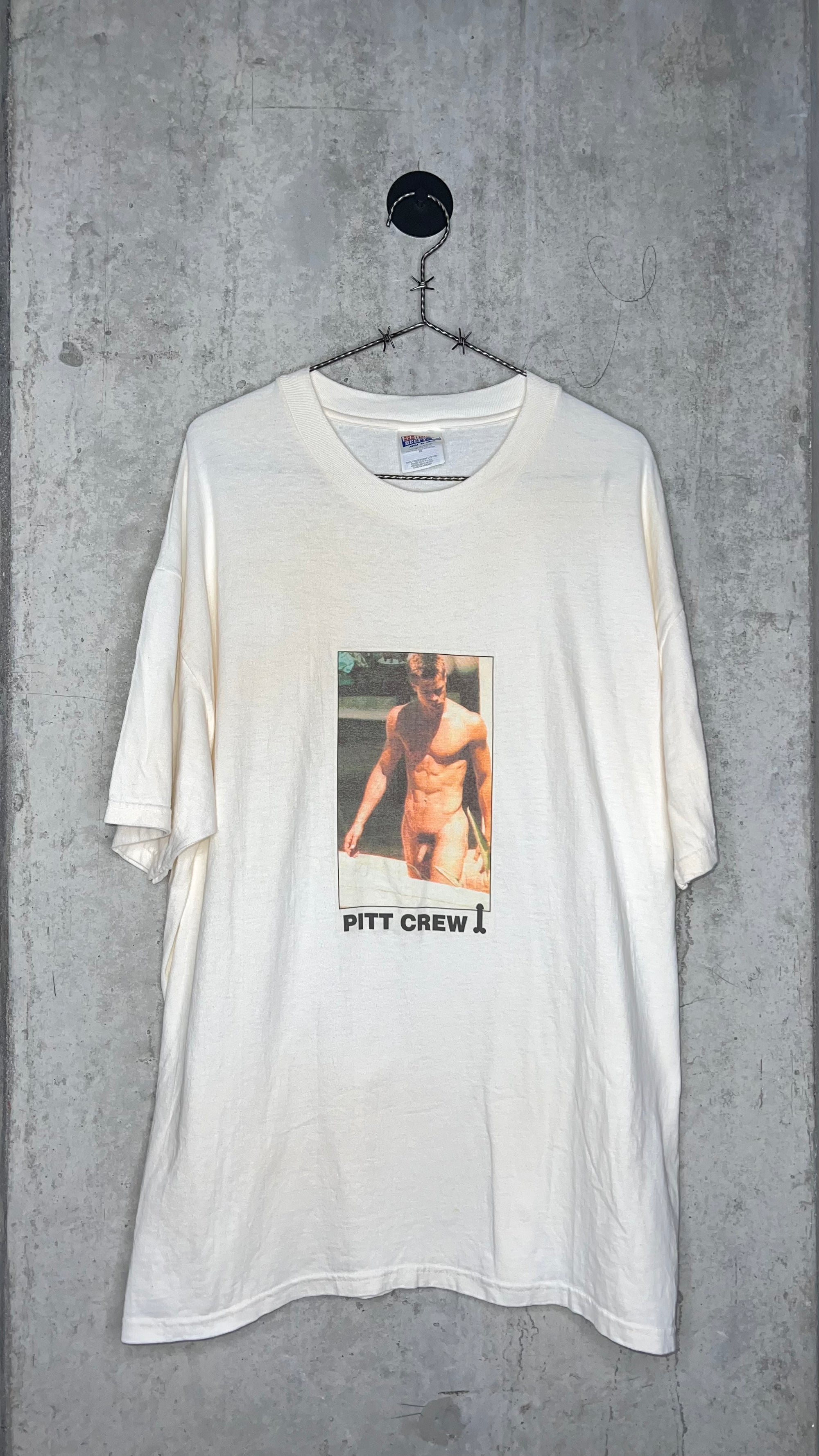 BRAD PITT 90’S PAPARAZZI NUDE TEE | “PITT CREW”