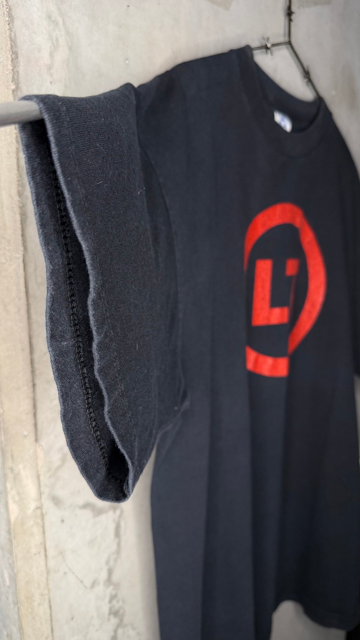 L7 US TOUR 97’ GLITTER PRINT LOGO TEE