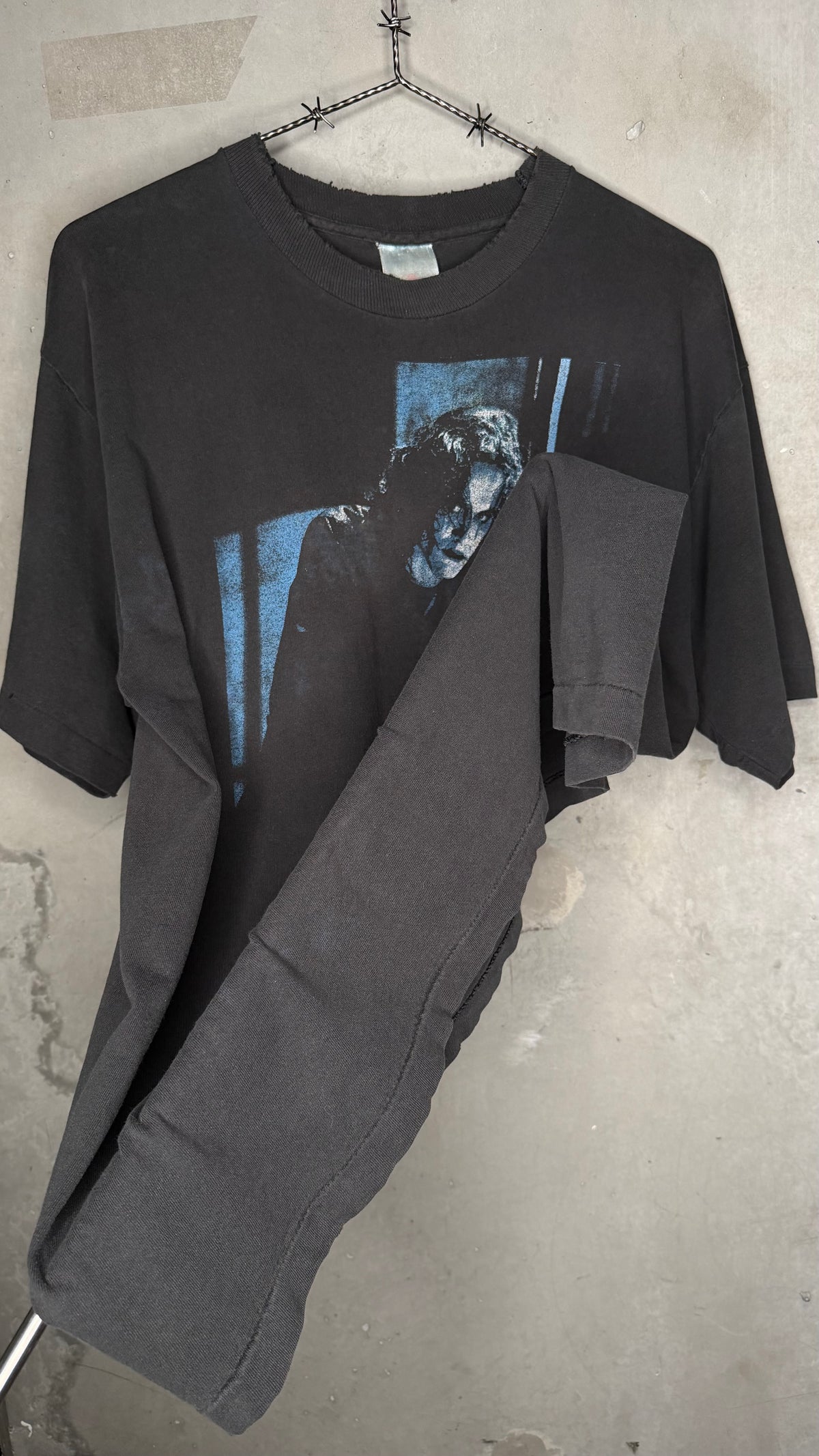 THE CROW FADED & WORN MOVIE TEE