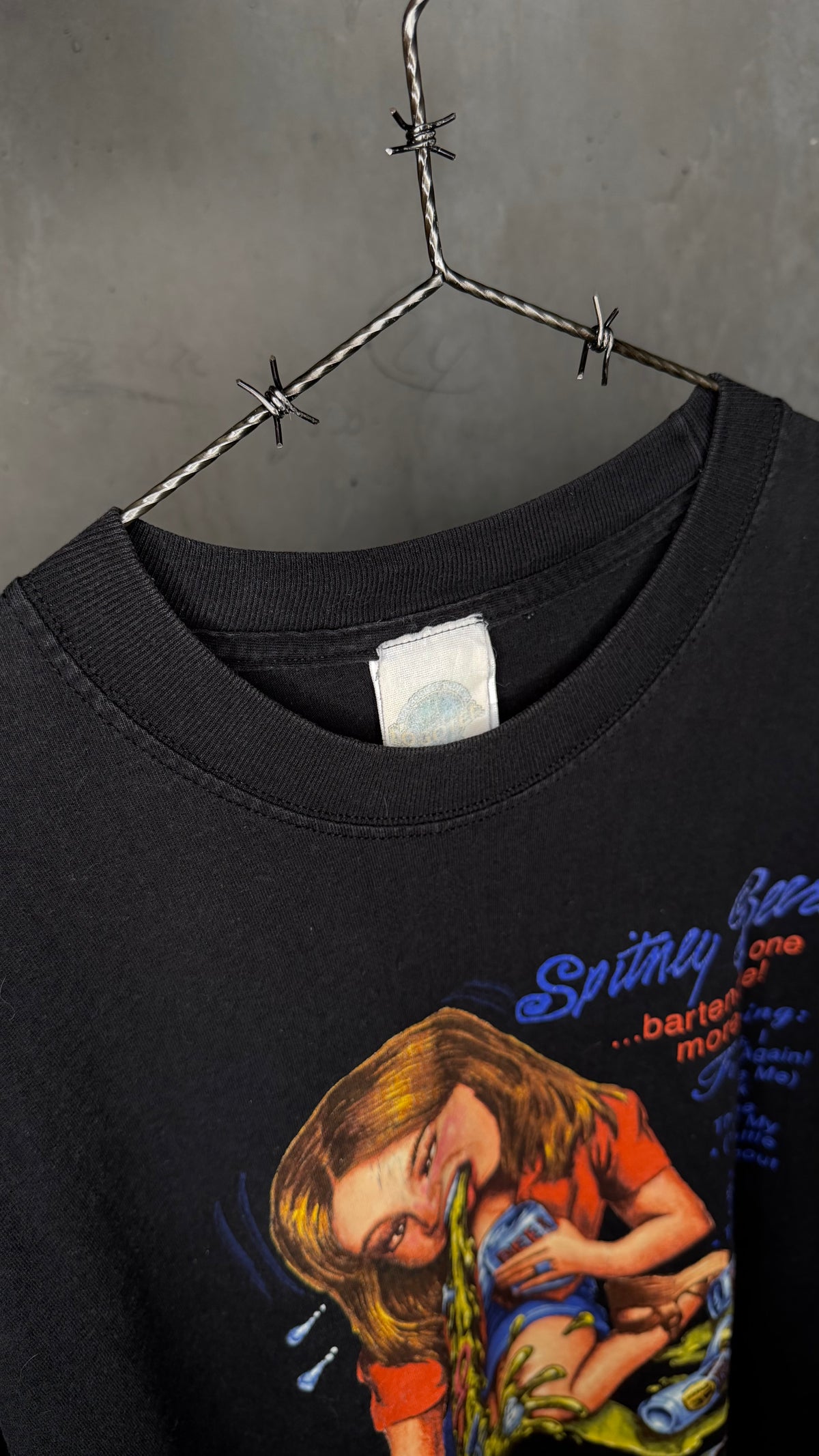 BRITNEY SPEARS UNHINGED PARODY TEE | ‘SPITNEY BEERS’