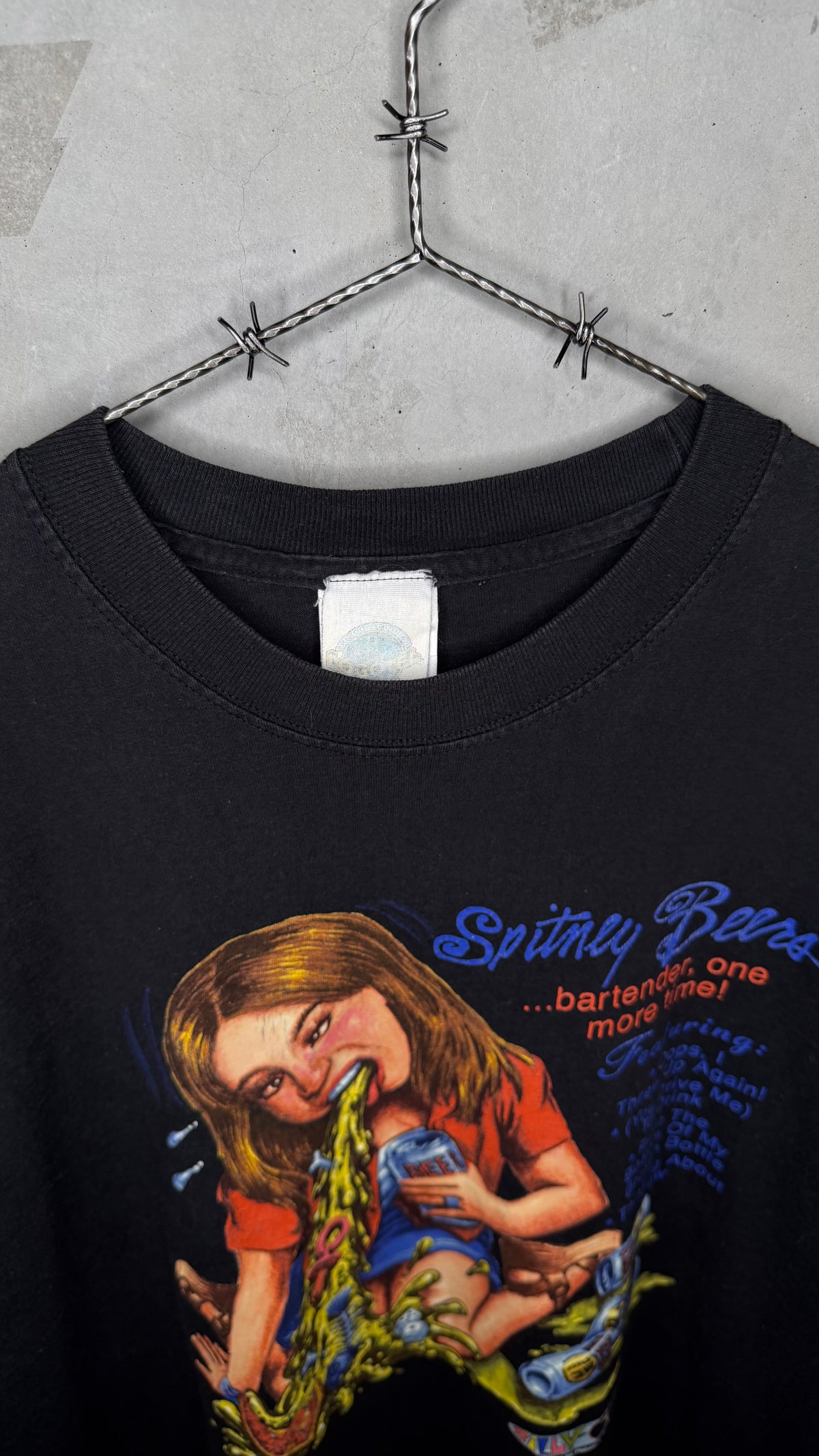 BRITNEY SPEARS UNHINGED PARODY TEE | ‘SPITNEY BEERS’