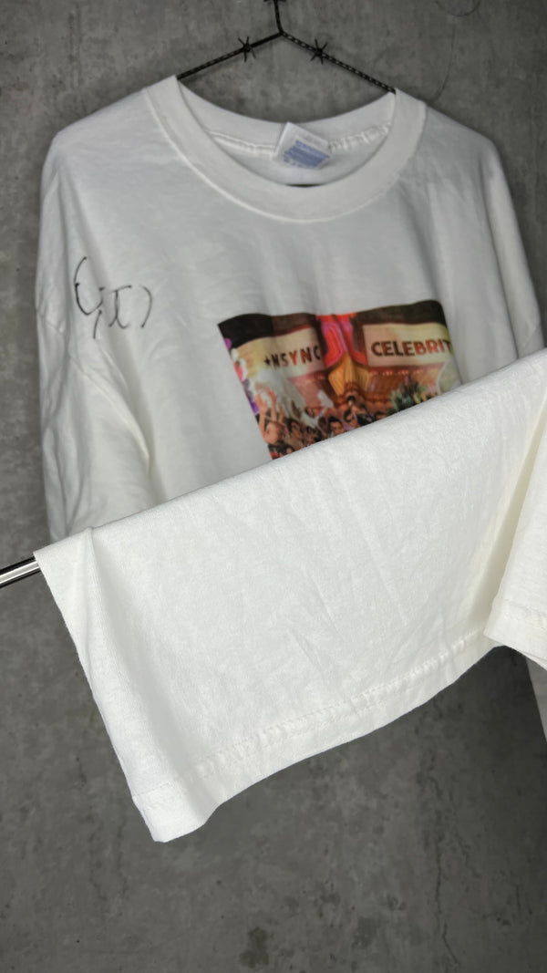 *NSYNC CELEBRITY WHITE TEE (SIGNED BY JUSTIN TIMBERLAKE)