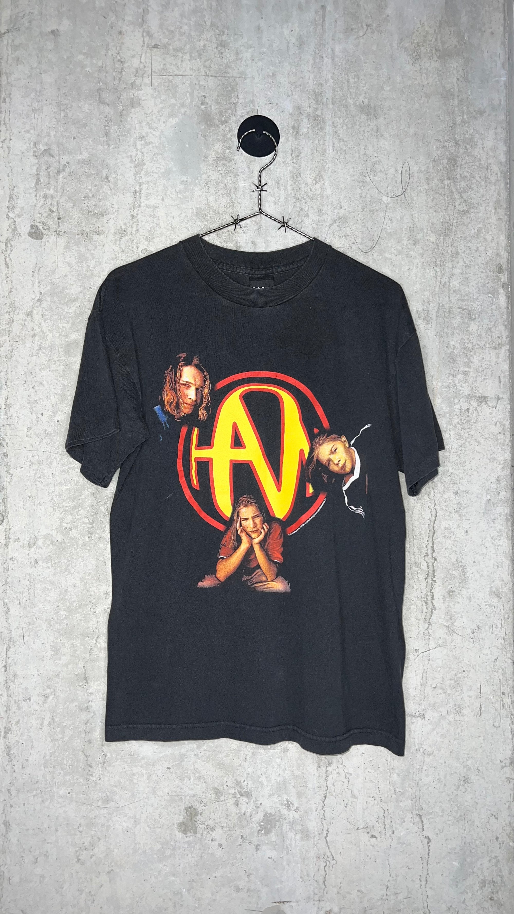 HANSON GROUP PHOTO TEE