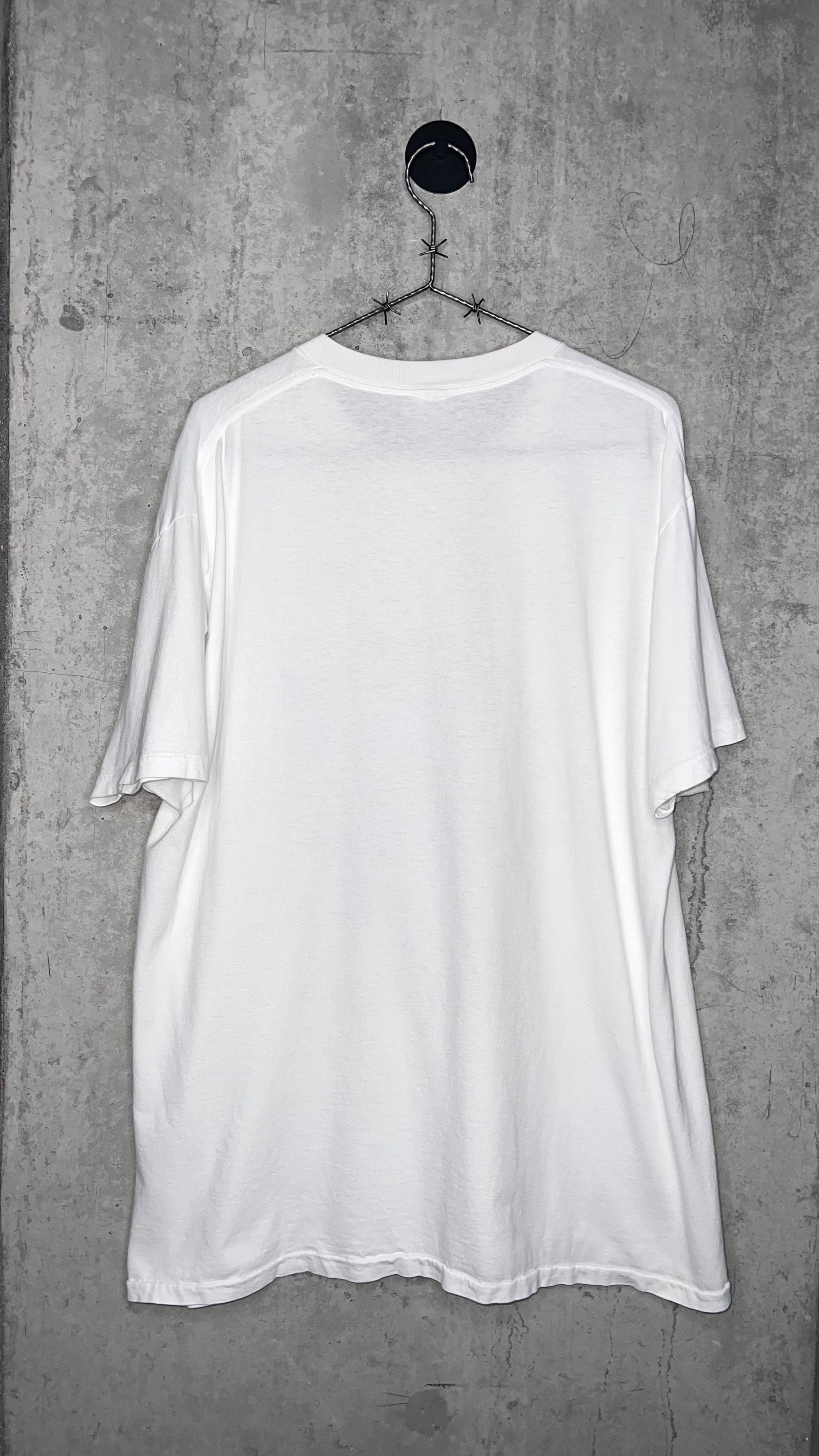 EMPIRE RECORDS POSTER PRINT MOVIE TEE | LIV TYLER | RENÈE ZELLWEGER | ANTHONY LAPAGLIA | JOHNNY WHITWORTH | RORY COCHRANE | ROBIN TUNNEY