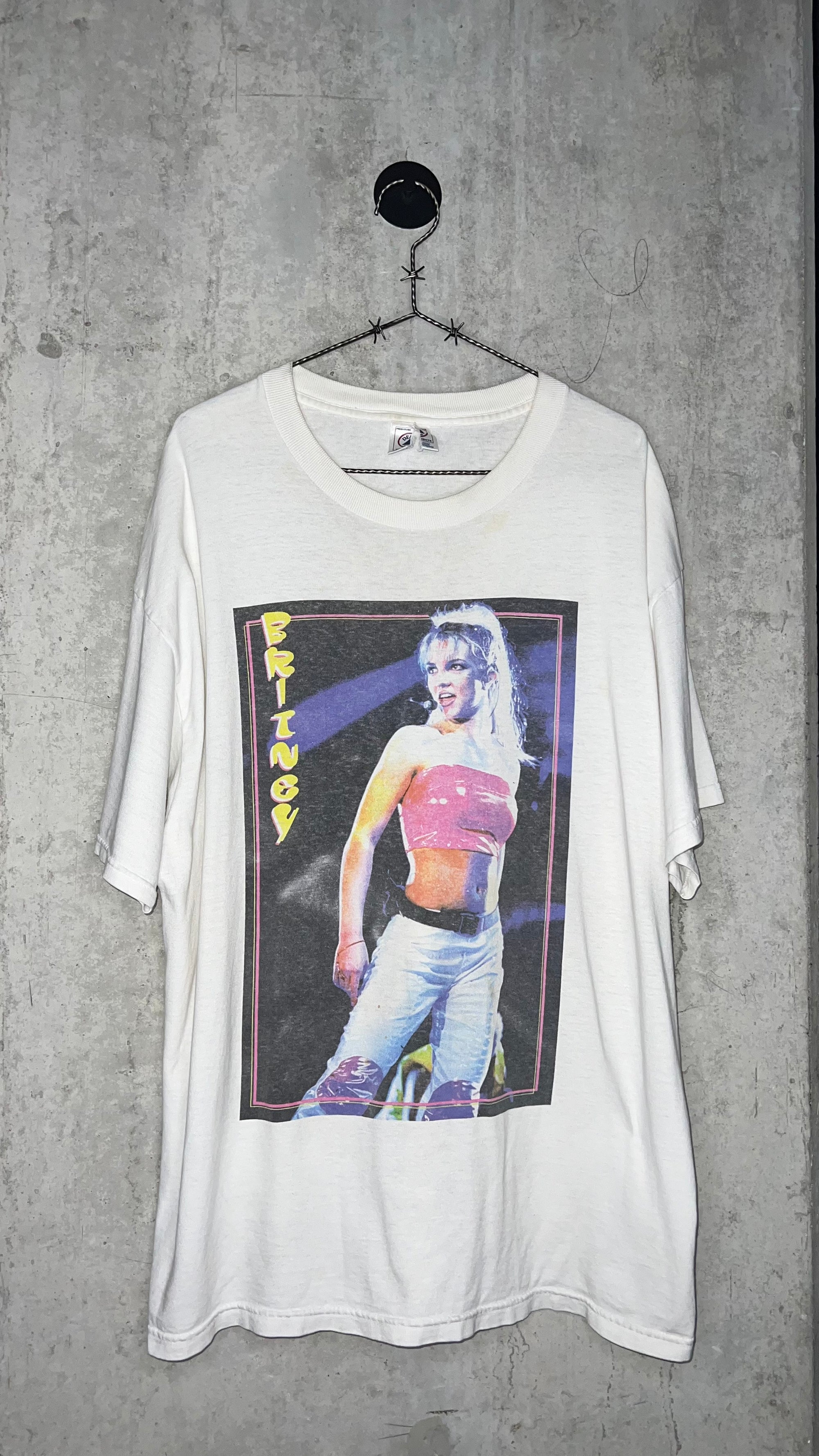 BRITNEY SPEARS PARKING LOT GRAIL WHITE TEE