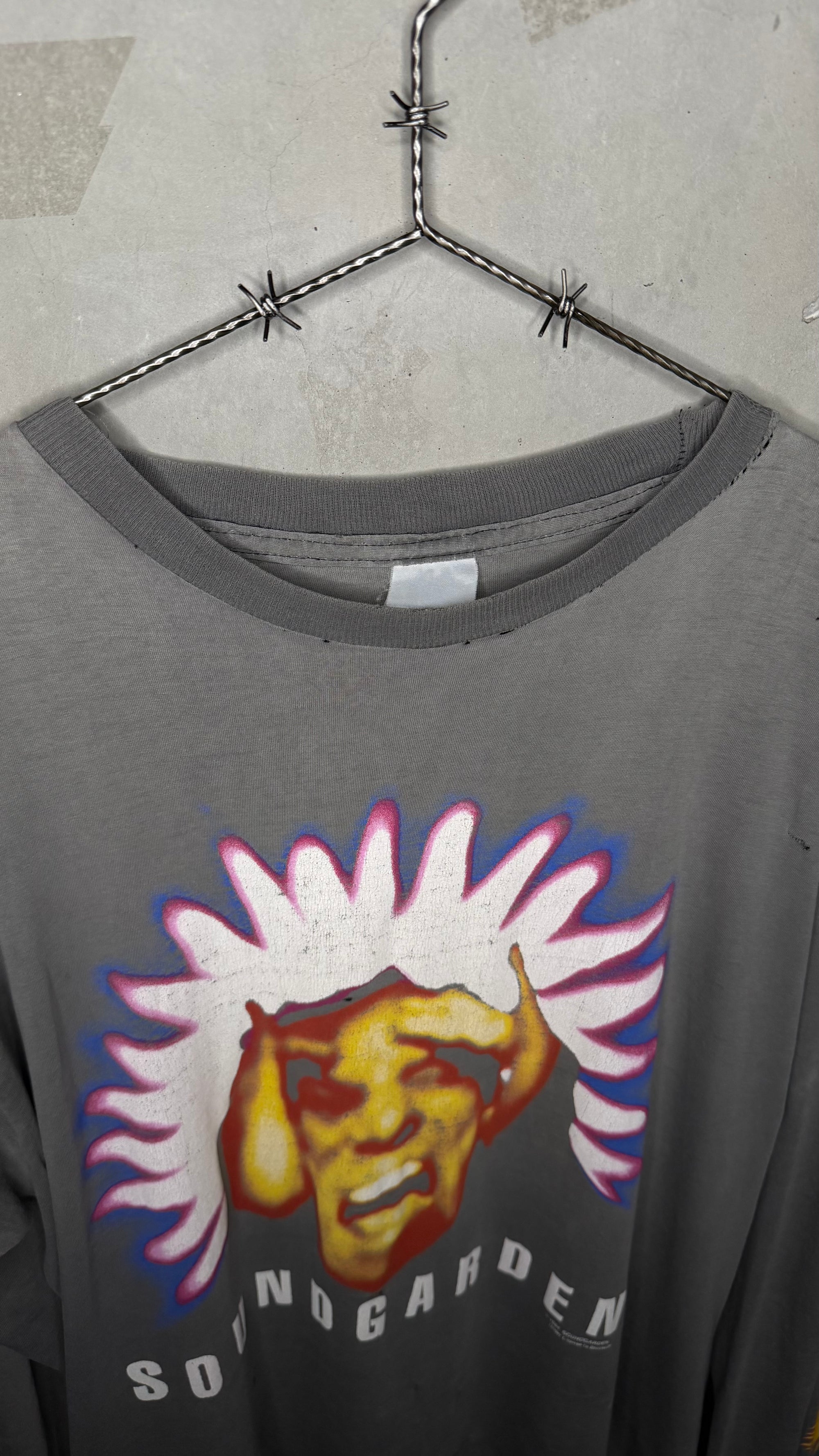 SOUNDGARDEN ‘BLACK HOLE SUN’ LONGSLEEVE 94’ | FADED & DISTRESSED