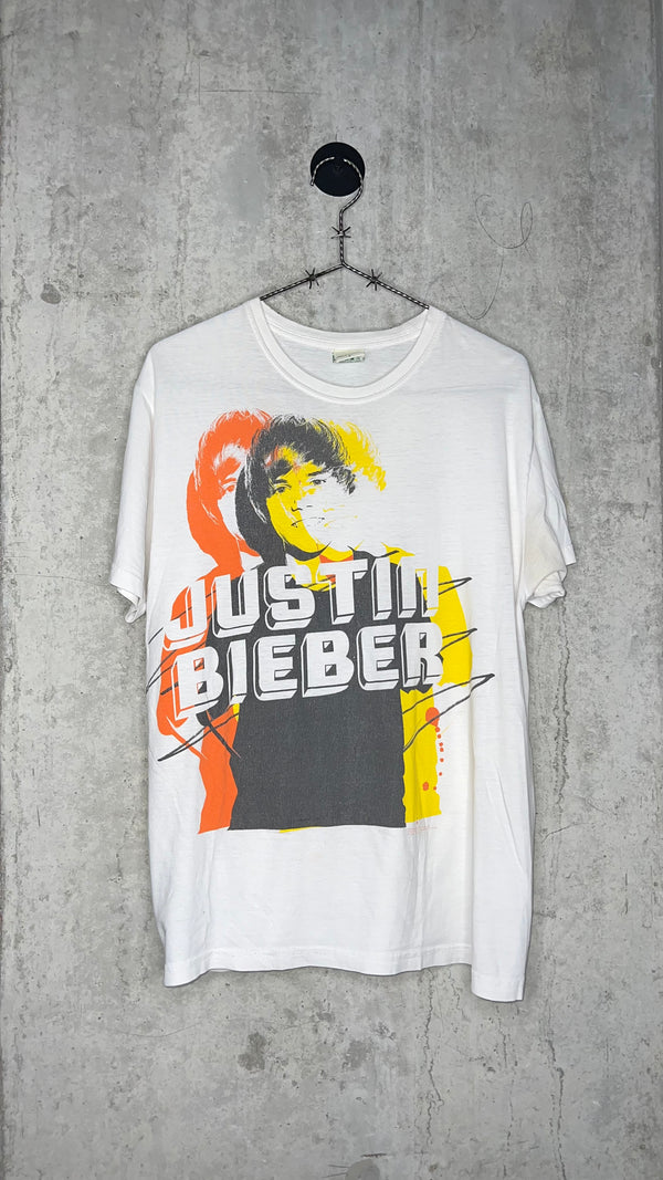 JUSTIN BIEBER WHITE TEE 09’