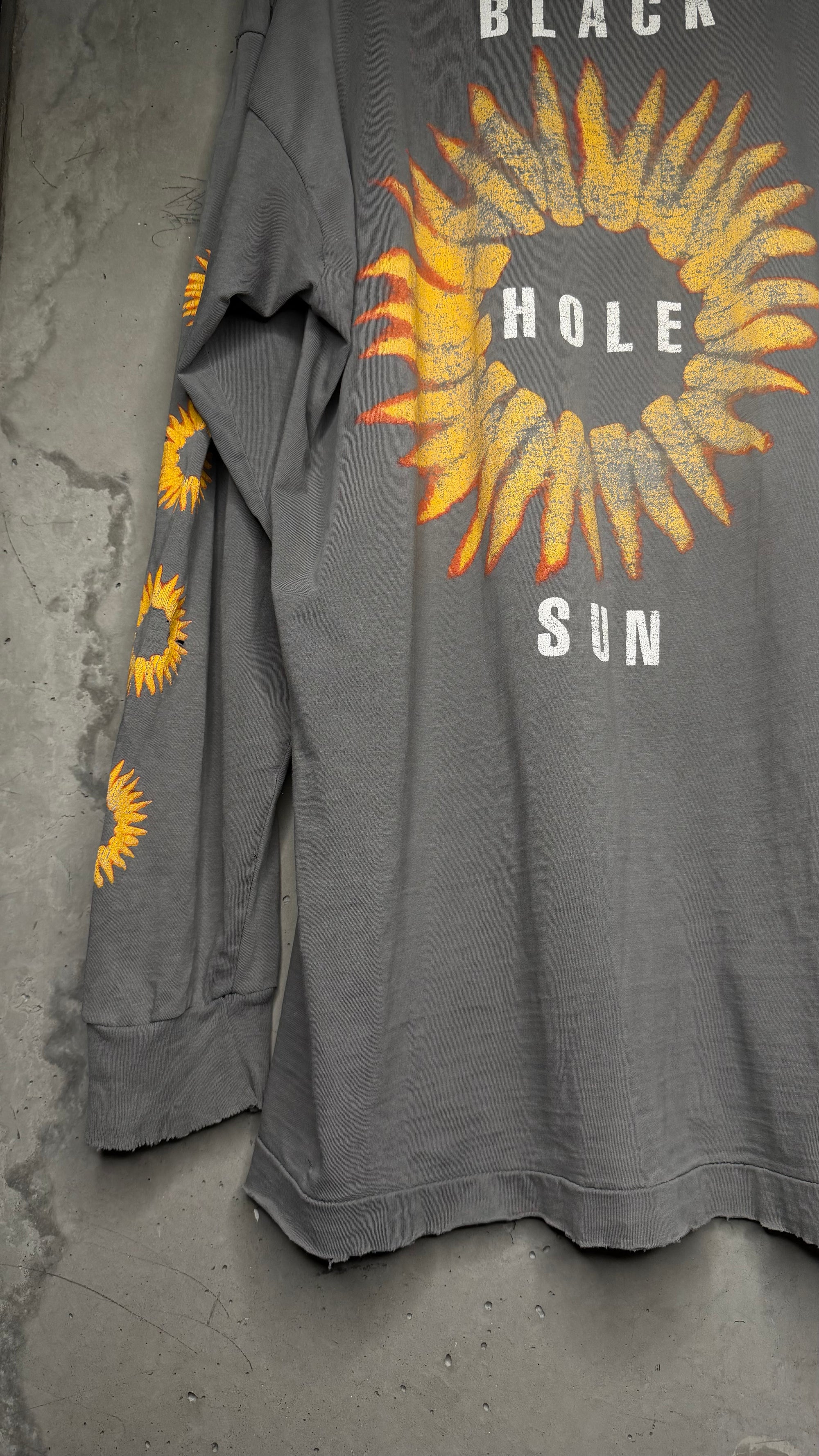 SOUNDGARDEN ‘BLACK HOLE SUN’ LONGSLEEVE 94’ | FADED & DISTRESSED