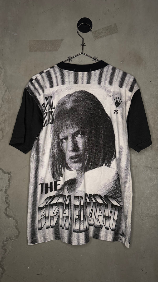 THE FIFTH ELEMENT LEELOO BIG PRINT MOVIE TEE | ASIAN BOOTLEG