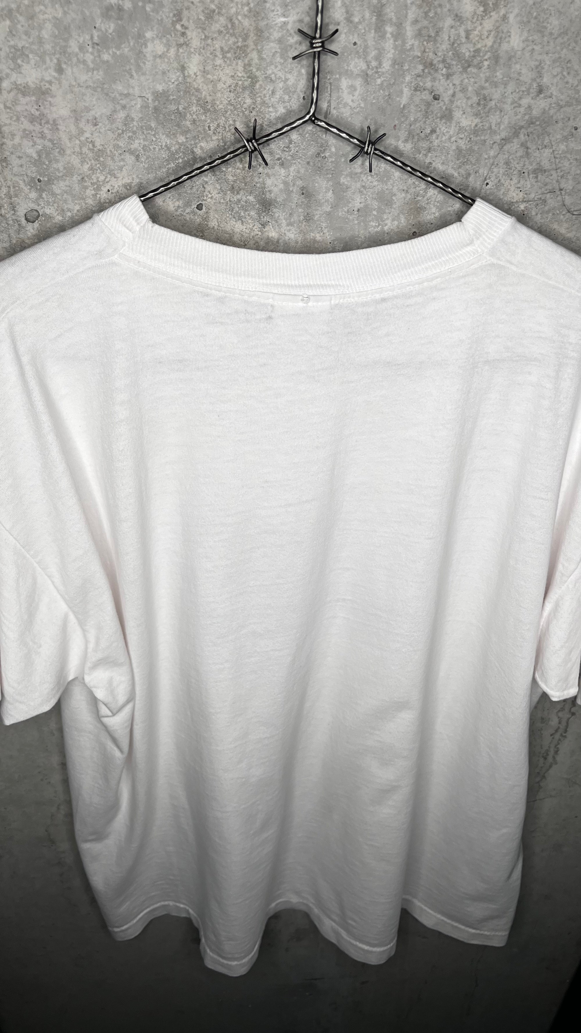 SIXPENCE NONE THE RICHER MUSIC FOR BOYS AND GIRLS TEE