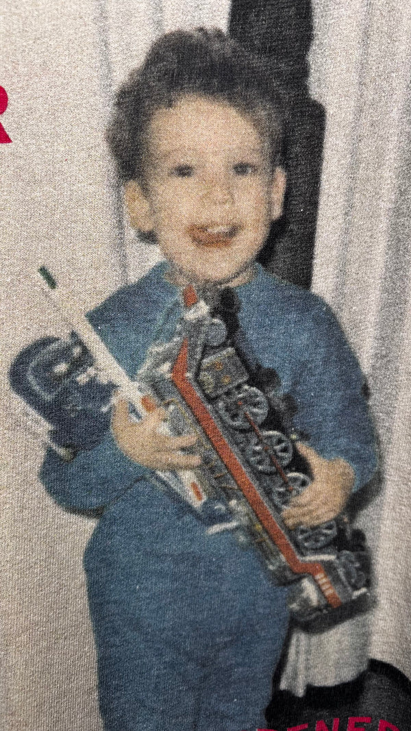 ADAM SANDLER SUMMER TOUR 96’ STANDUP COMEDY TEE | CHILD SANDLER | WHAT THE HELL HAPPENED TO ME?