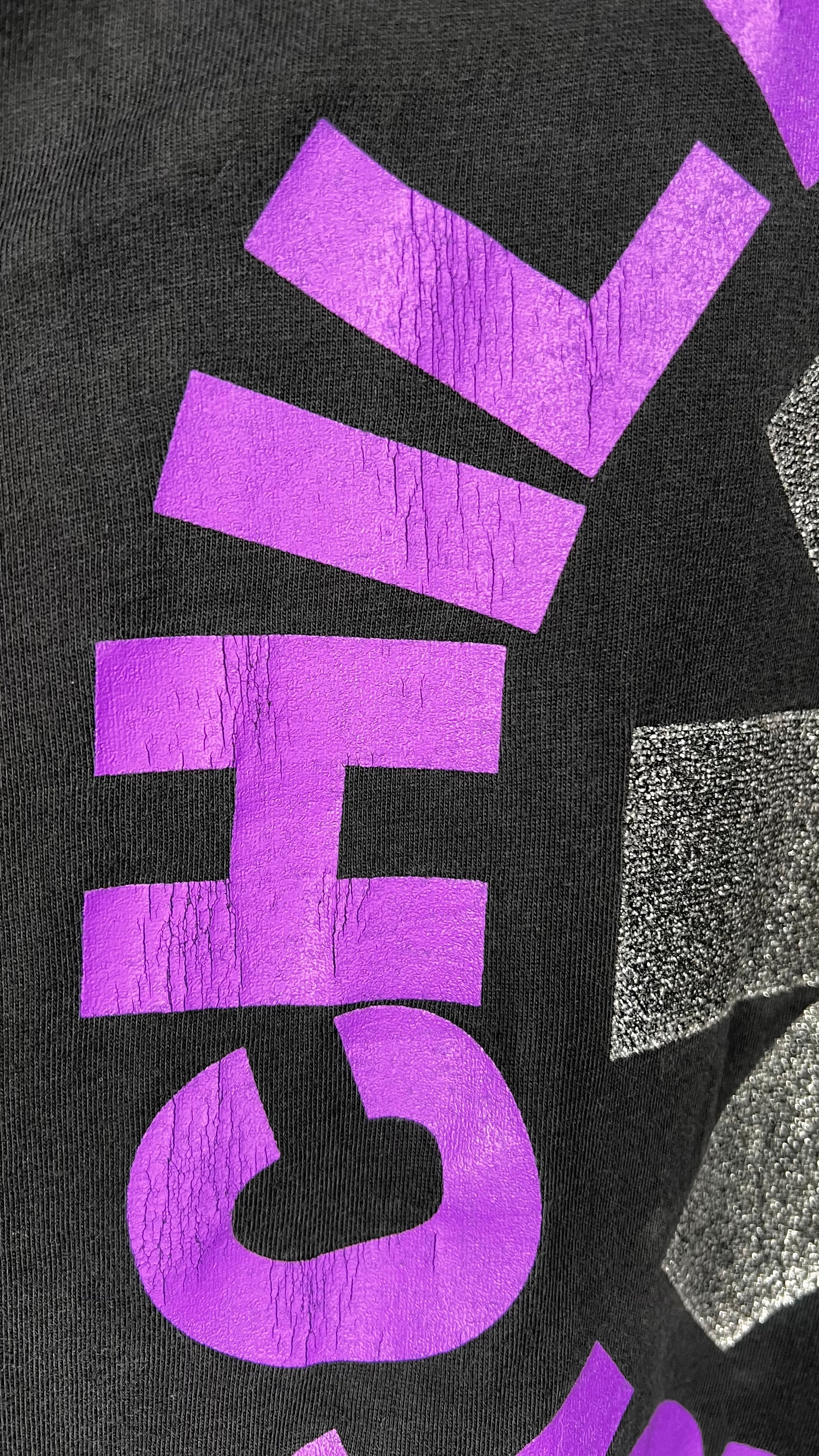 RED HOT CHILI PEPPERS EURO FALL TOUR 90’ LONGSLEEVE TEE | SILVER GLITTER LOGO TEE