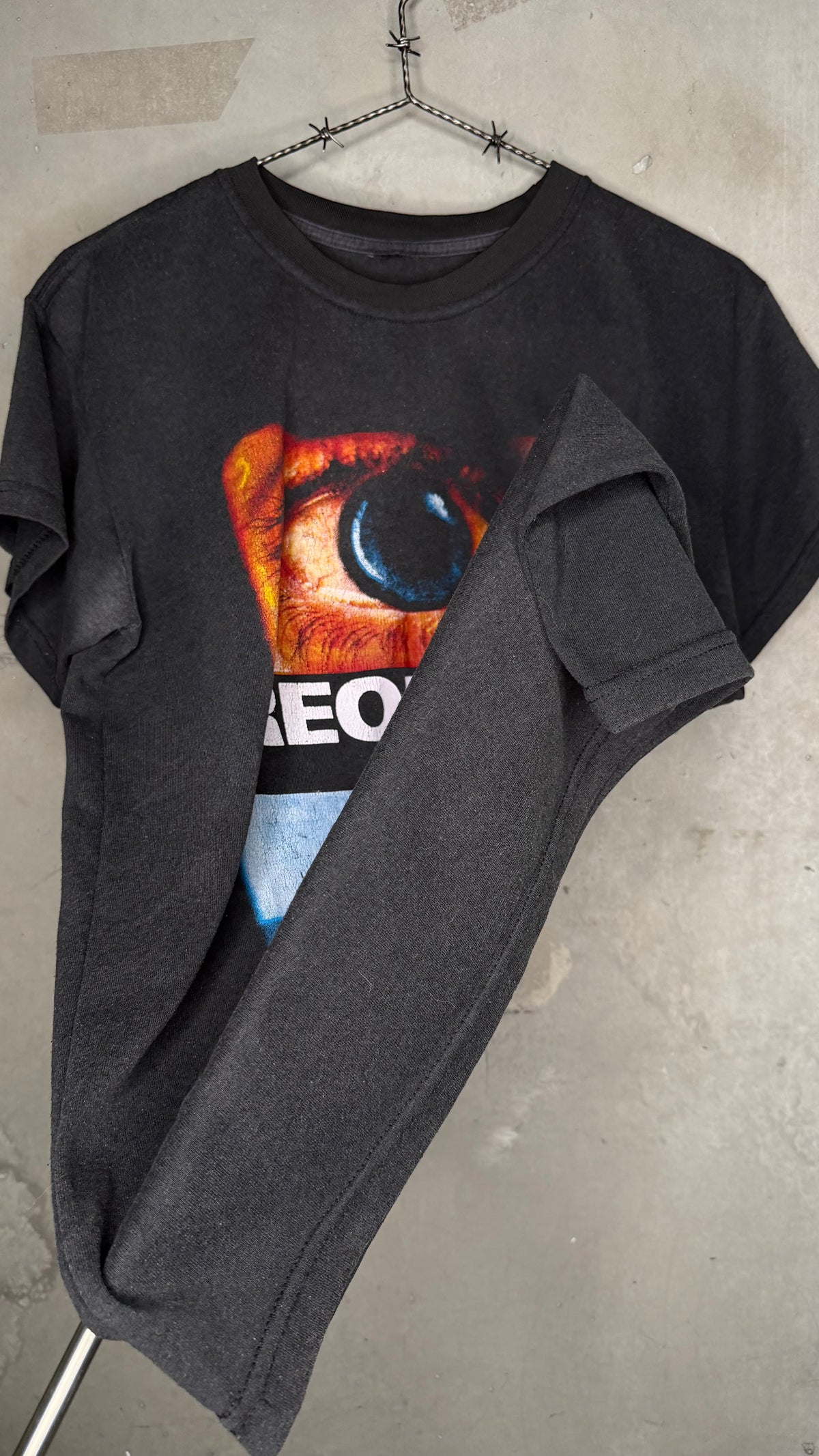 REQUIEM FOR A DREAM POSTER PRINT TEE | MEXICAN BOOTLEG