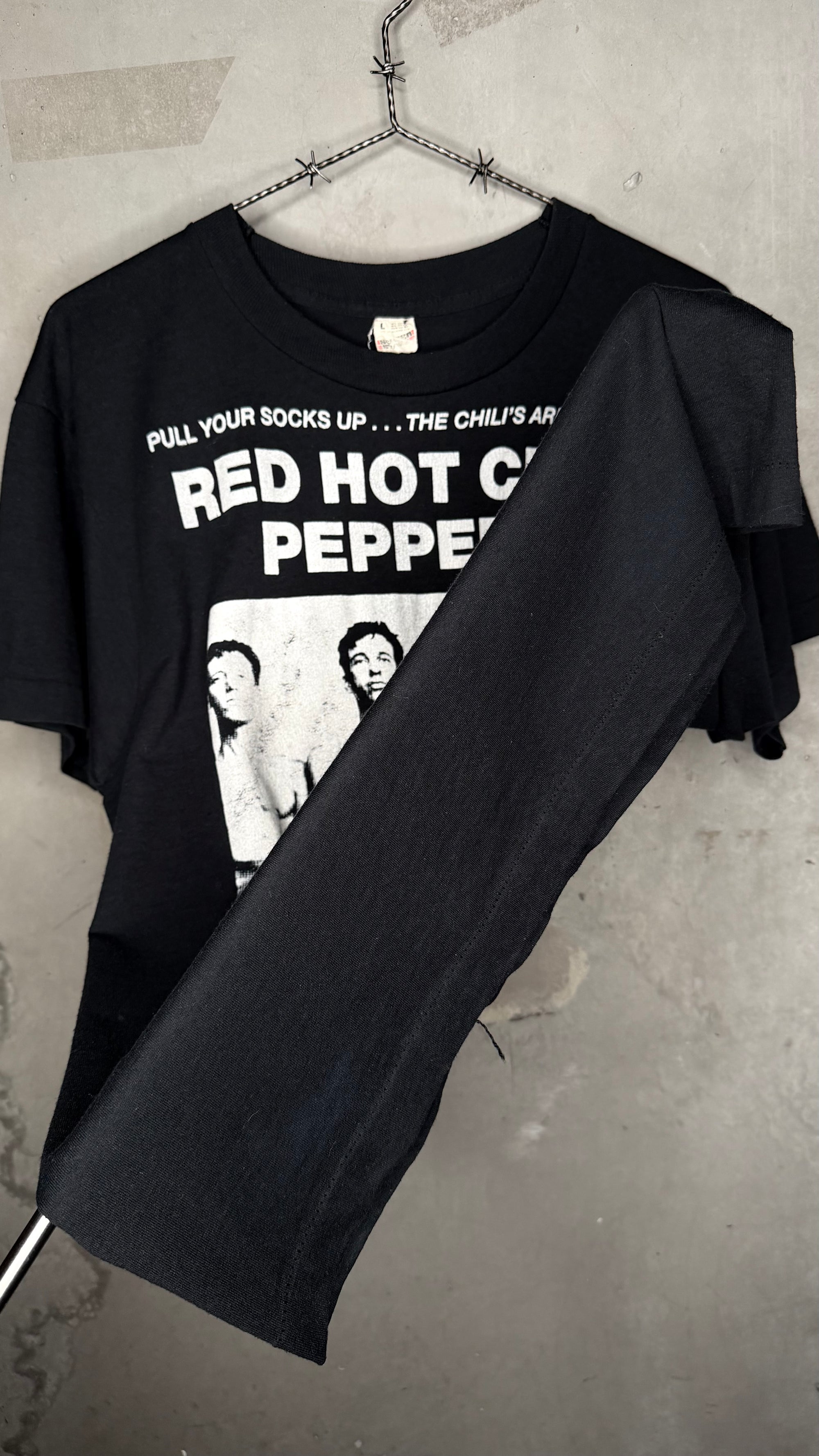 THE RED HOT CHILI PEPPERS ‘FIGHT LIKE A BRAVE’ SINGLE PROMO TEE | COCKS IN A SOCK