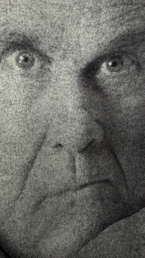 THE NAKED GUN MOVIE TEE | WRAP AROUND | 33 1/3: THE FINAL INSULT