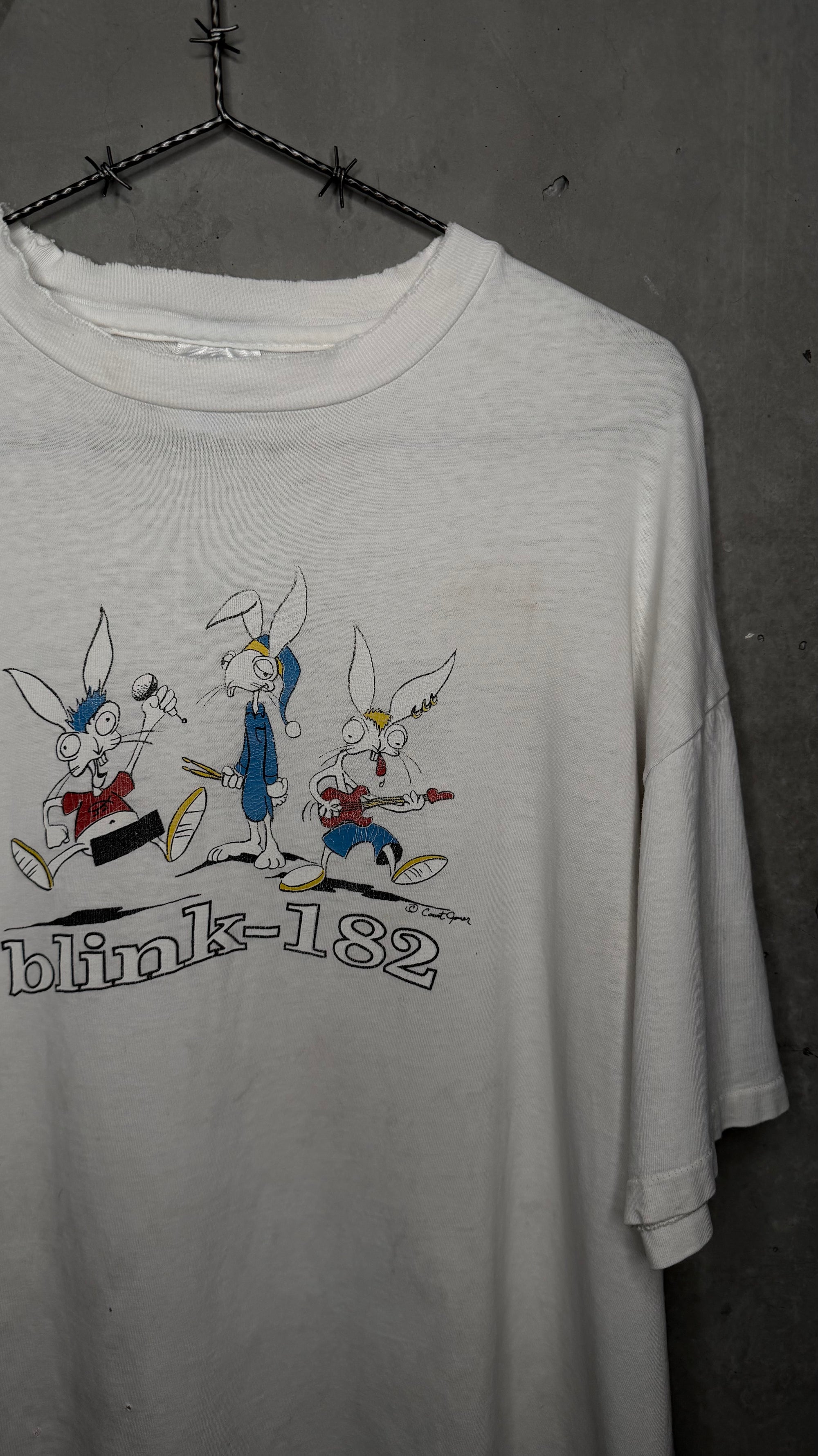 BLINK 182 VERY RARE BUNNY CARICATURE TEE | ROADIE BUNNY BACKHIT | CHESHIRE CAT ERA