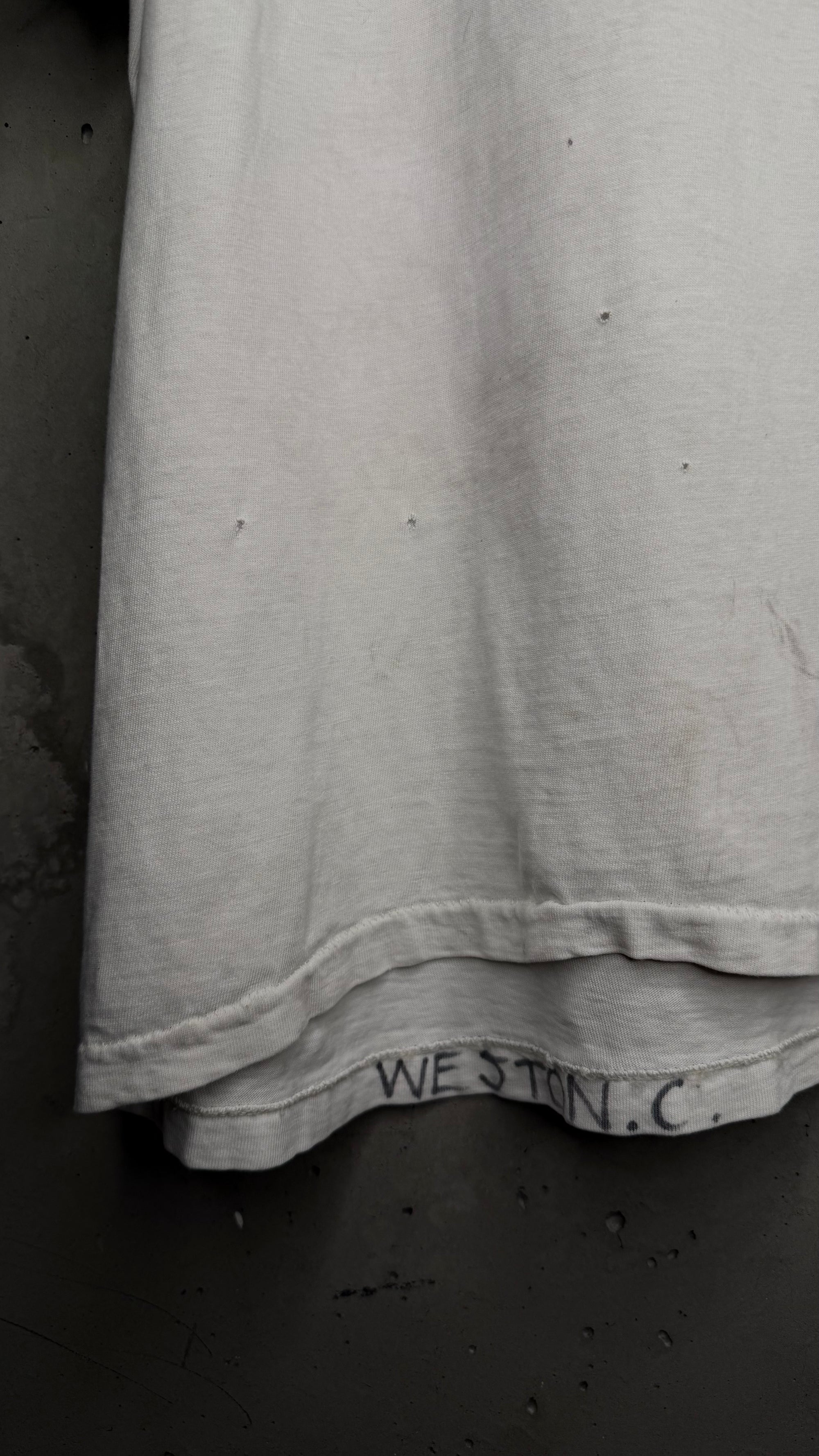 BLINK 182 VERY RARE BUNNY CARICATURE TEE | ROADIE BUNNY BACKHIT | CHESHIRE CAT ERA