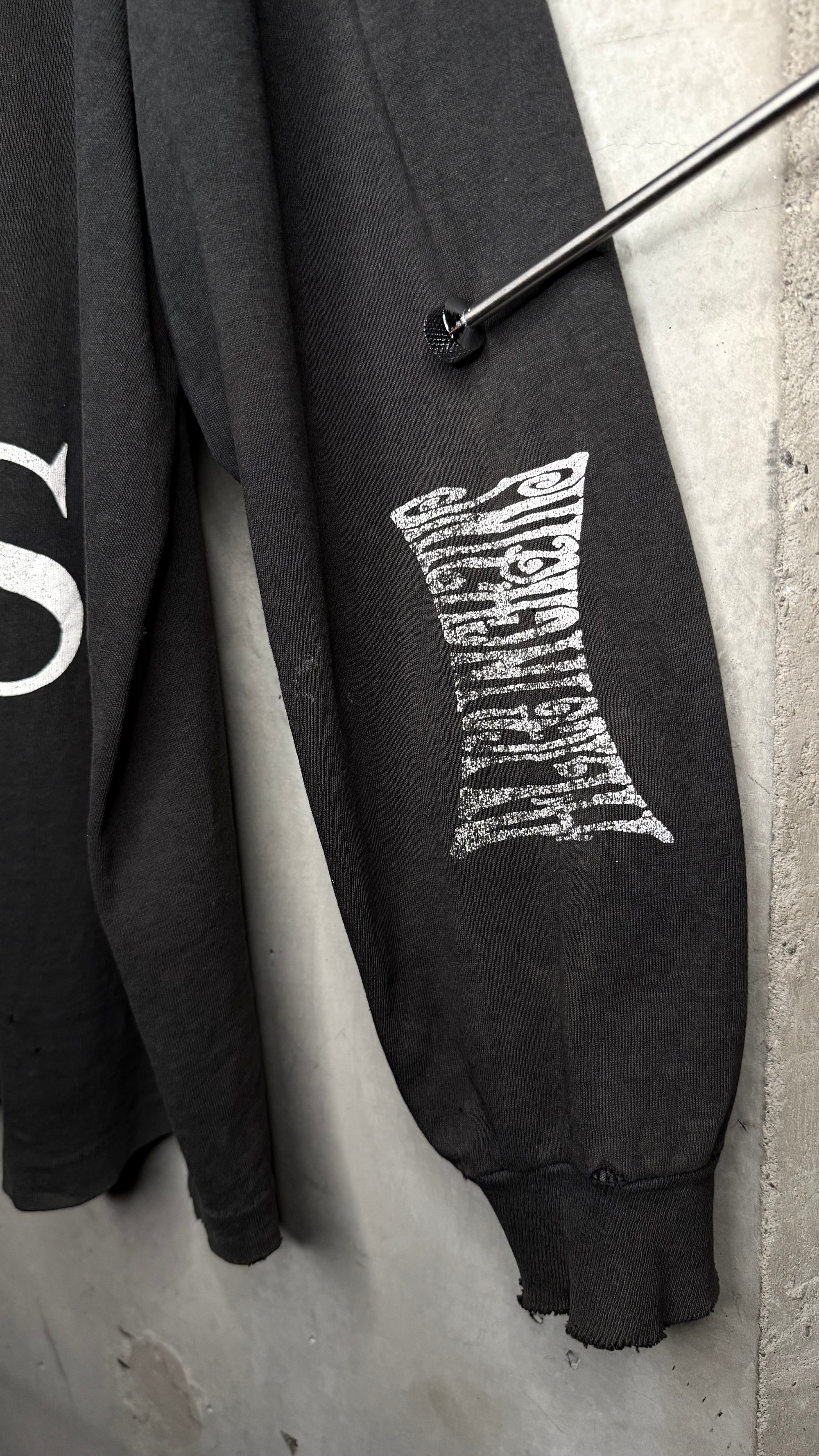 ALICE IN CHAINS WONDERLAND LONGSLEEVE