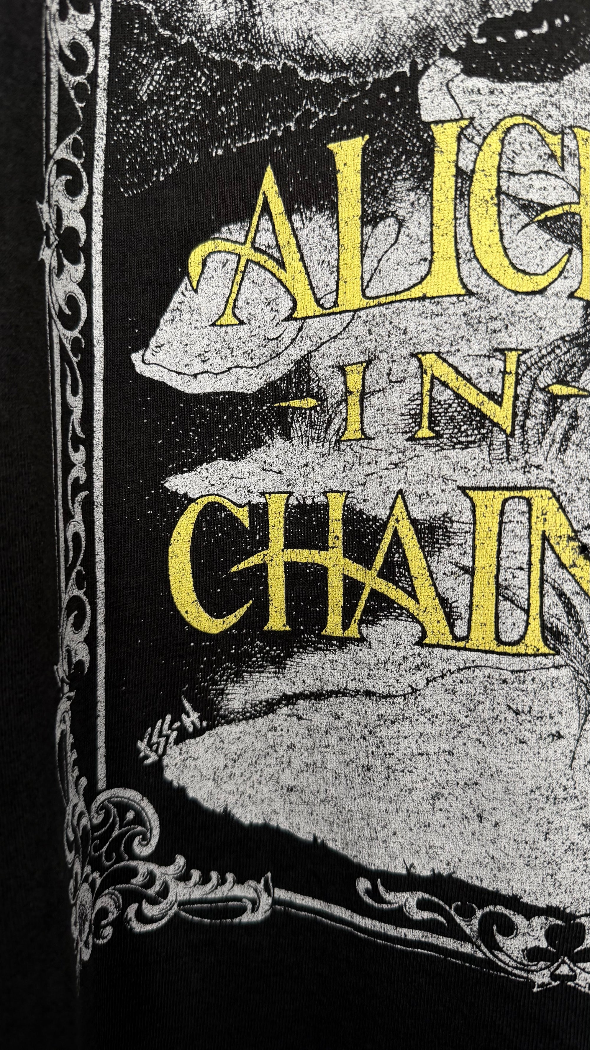 ALICE IN CHAINS WONDERLAND LONGSLEEVE