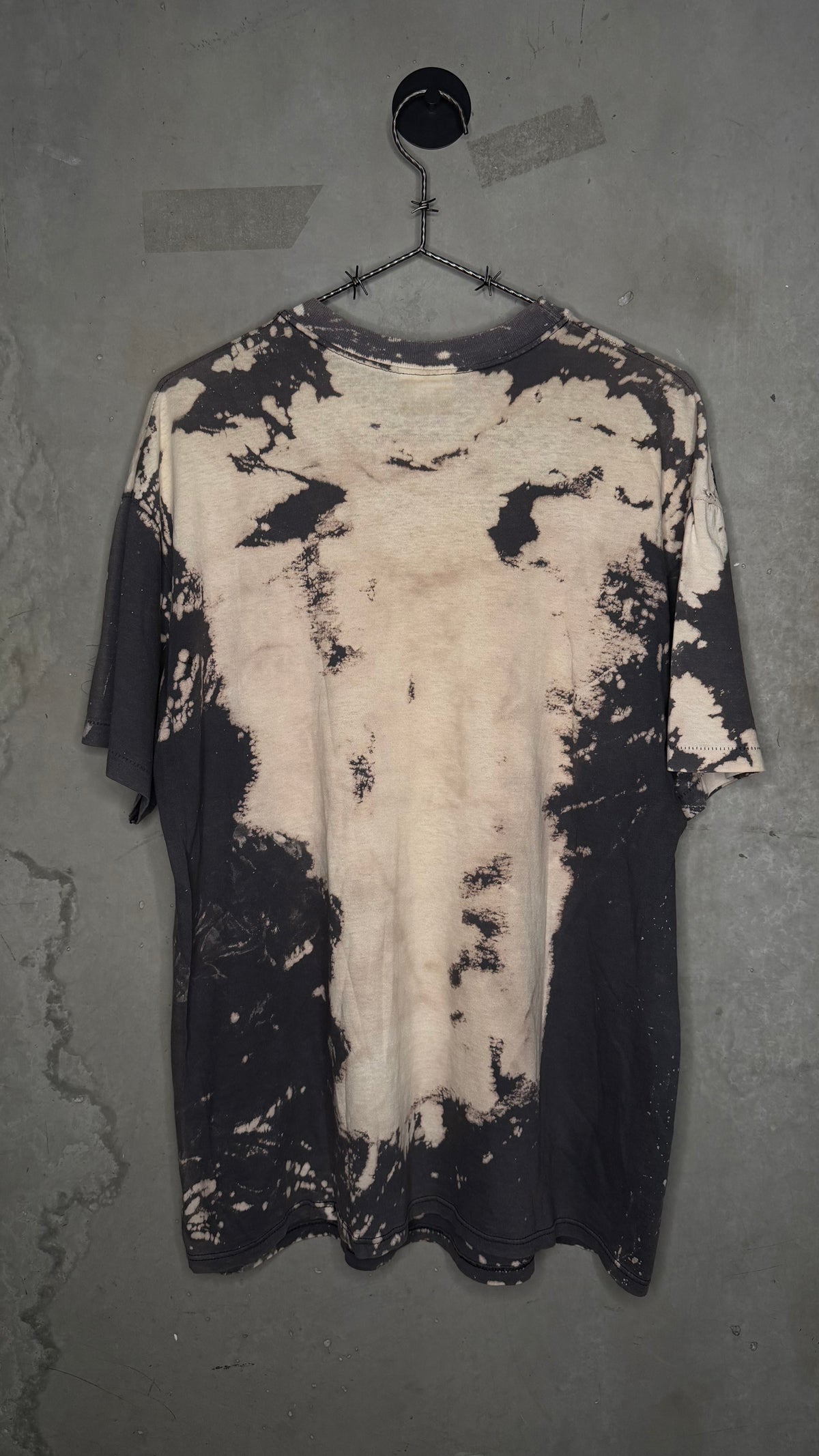 THE ADDAMS FAMILY MOSQUITOHEAD TEE